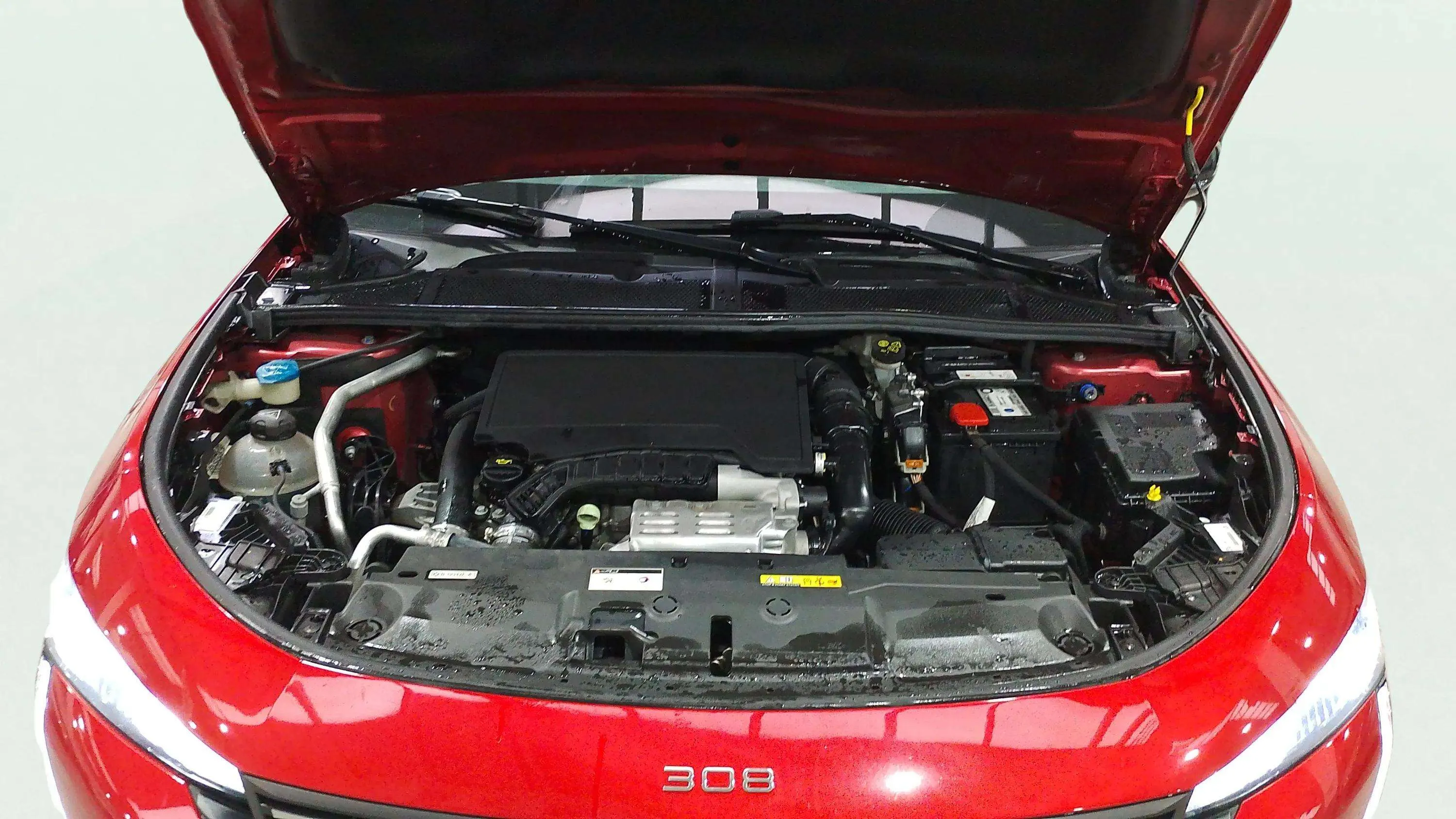 Peugeot 308 Allure Pack PureTech 130 - foto 19
