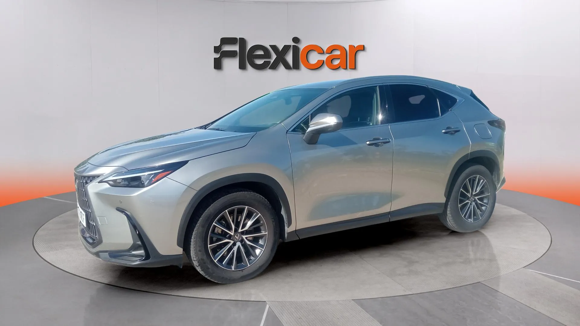 Lexus NX 450h+ F Sport 4WD - foto 5