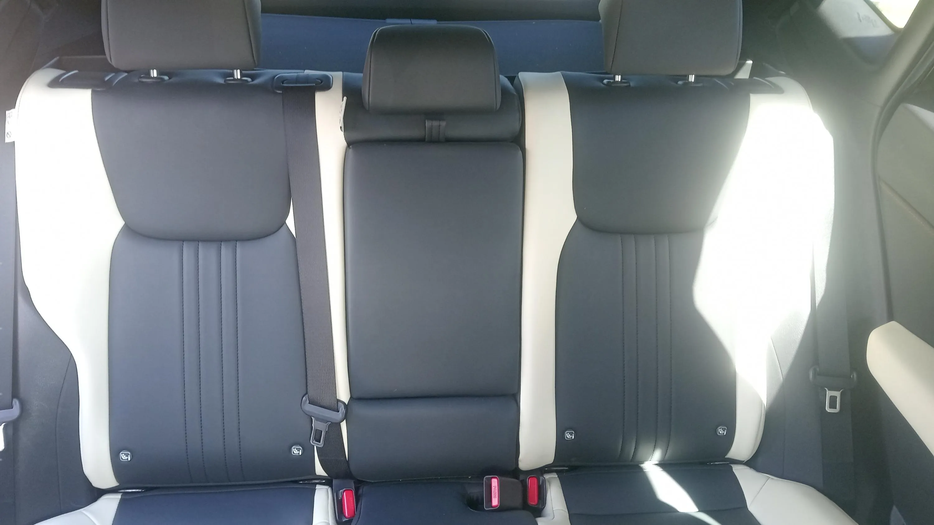 Lexus NX 450h+ F Sport 4WD - foto 18