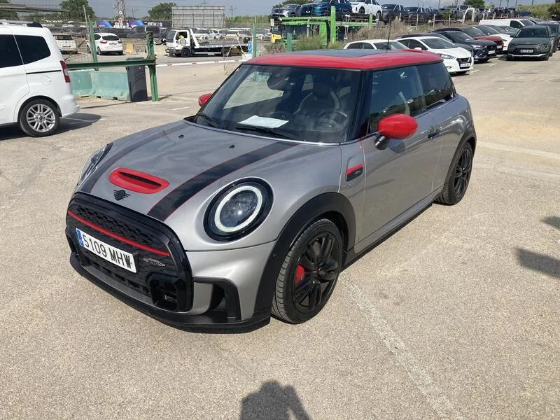 MINI Cooper John Cooper Works