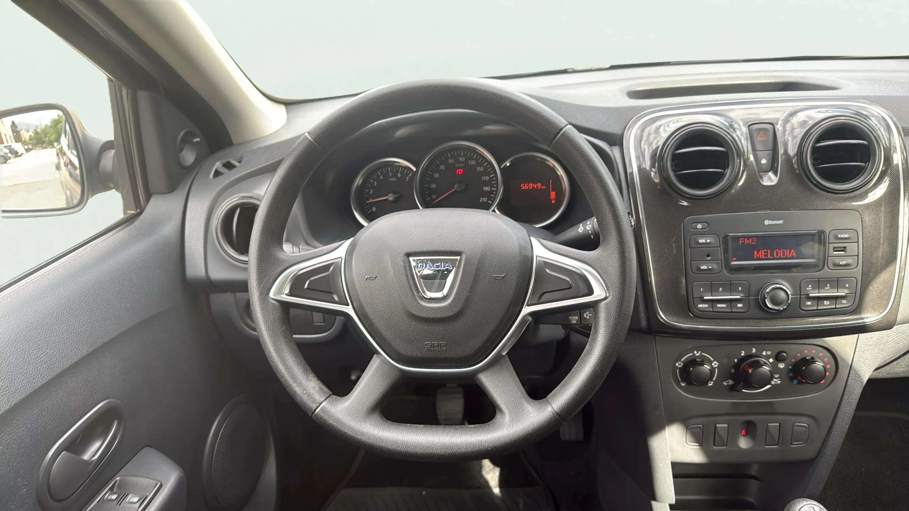Dacia Sandero Ambiance 1.0 - foto 15