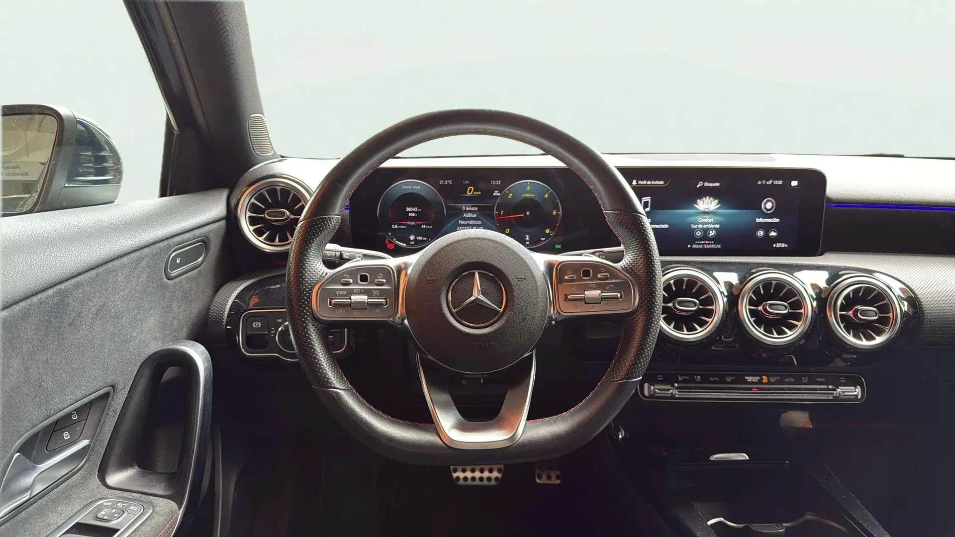 Mercedes-Benz Clase A A 200 d - foto 12
