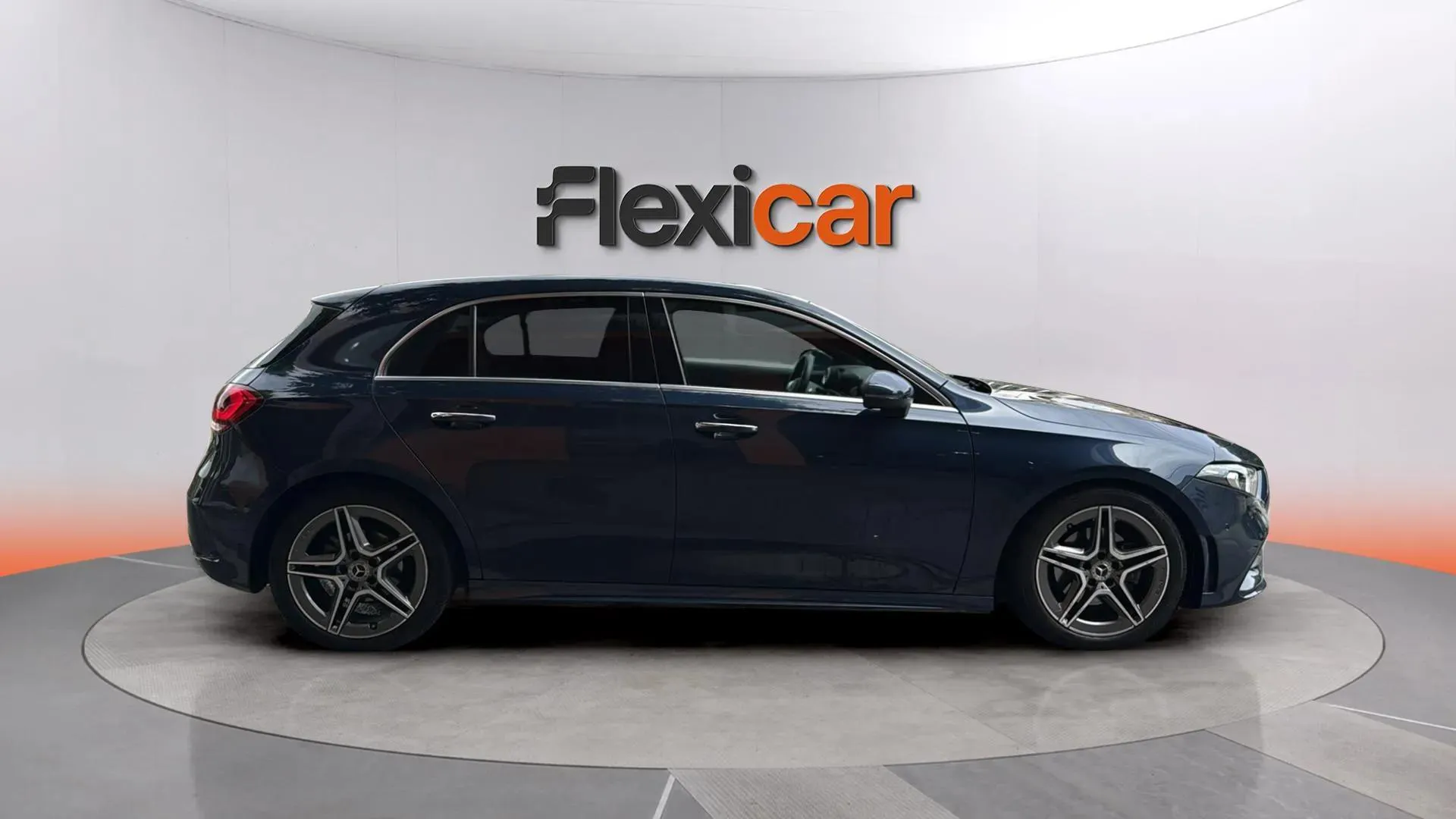 Mercedes-Benz Clase A A 200 d - foto 2