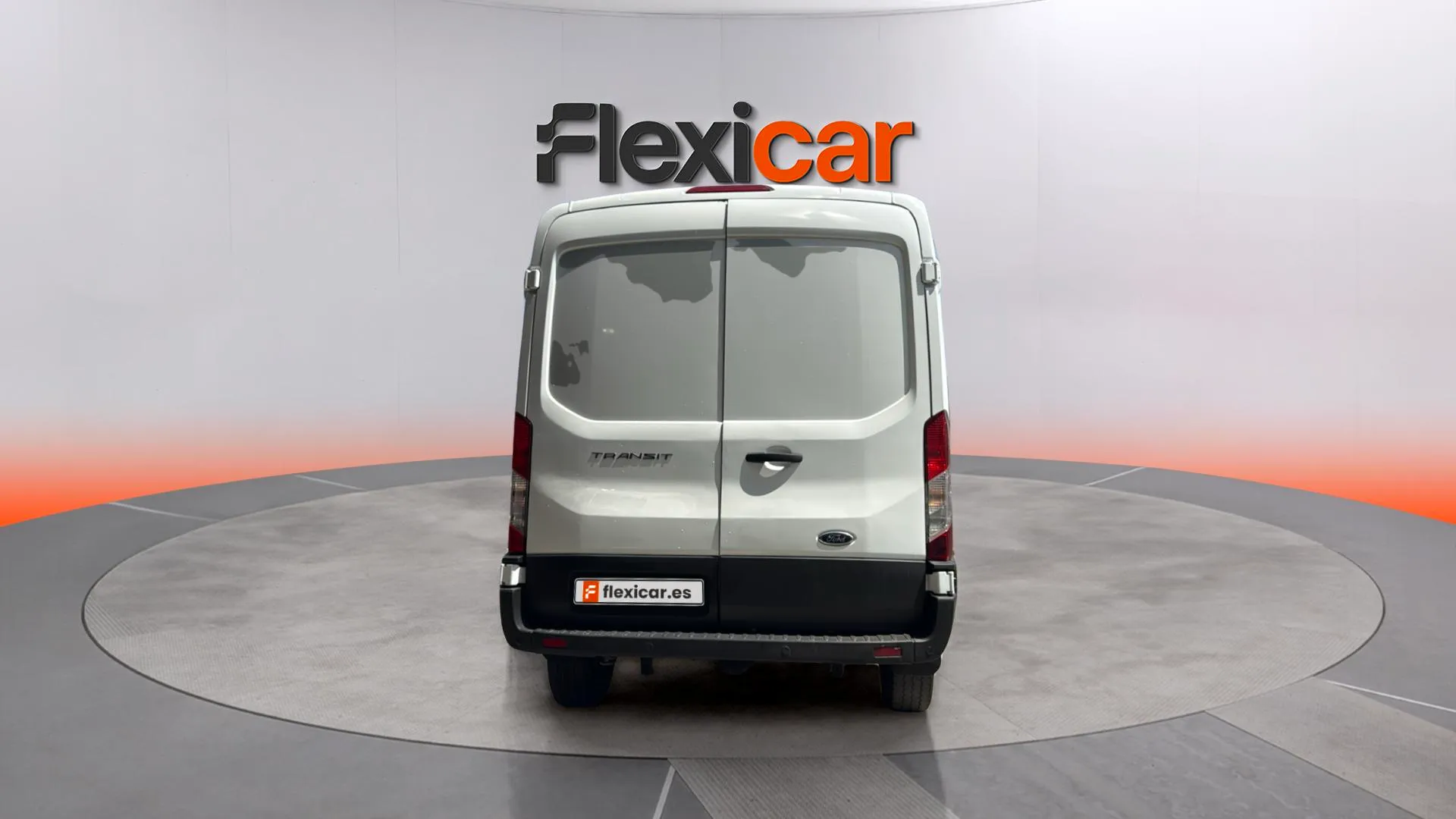 Ford Transit - foto 2