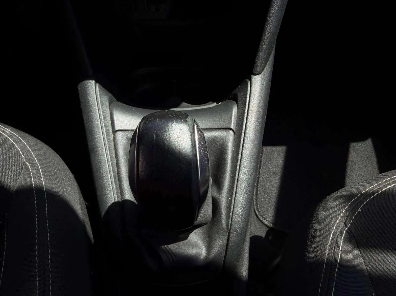 Peugeot 208 Allure 1.2L PureTech - foto 14