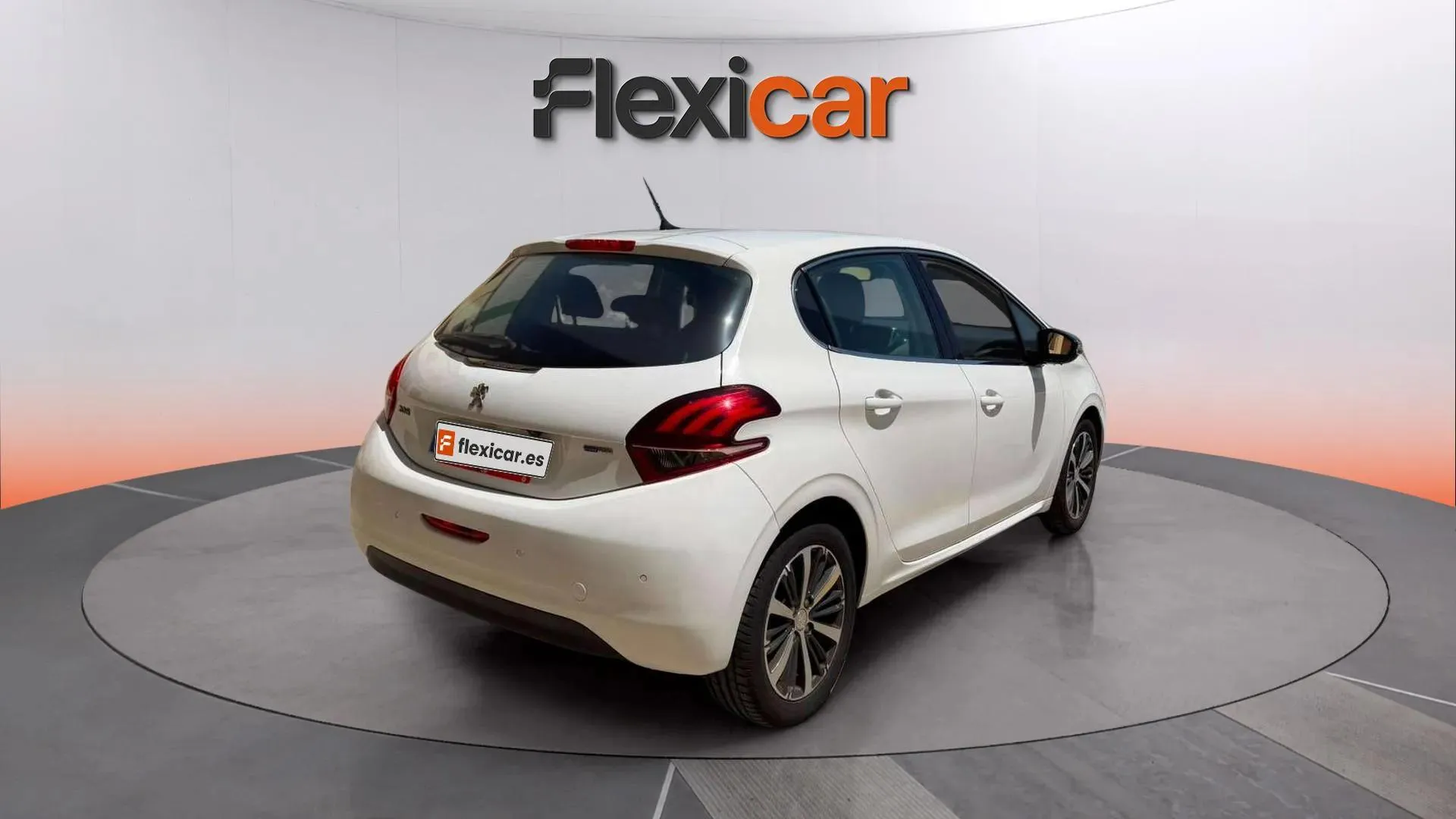 Peugeot 208 Allure 1.2L PureTech - foto 4
