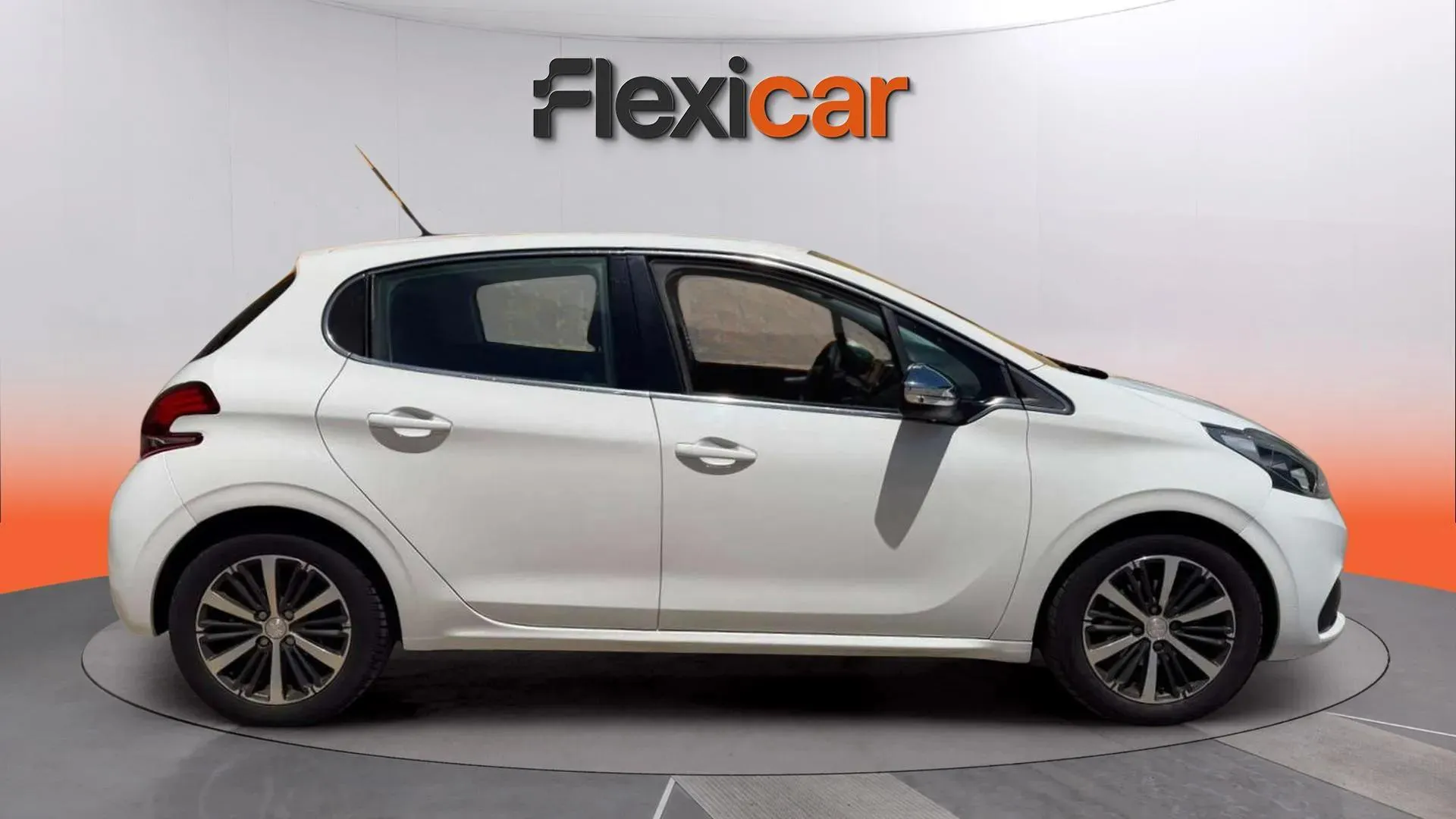 Peugeot 208 Allure 1.2L PureTech - foto 3