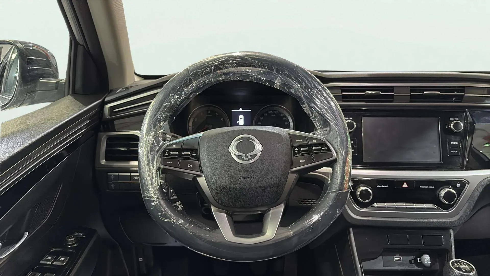 SsangYong Korando G15T LP Limited - foto 11