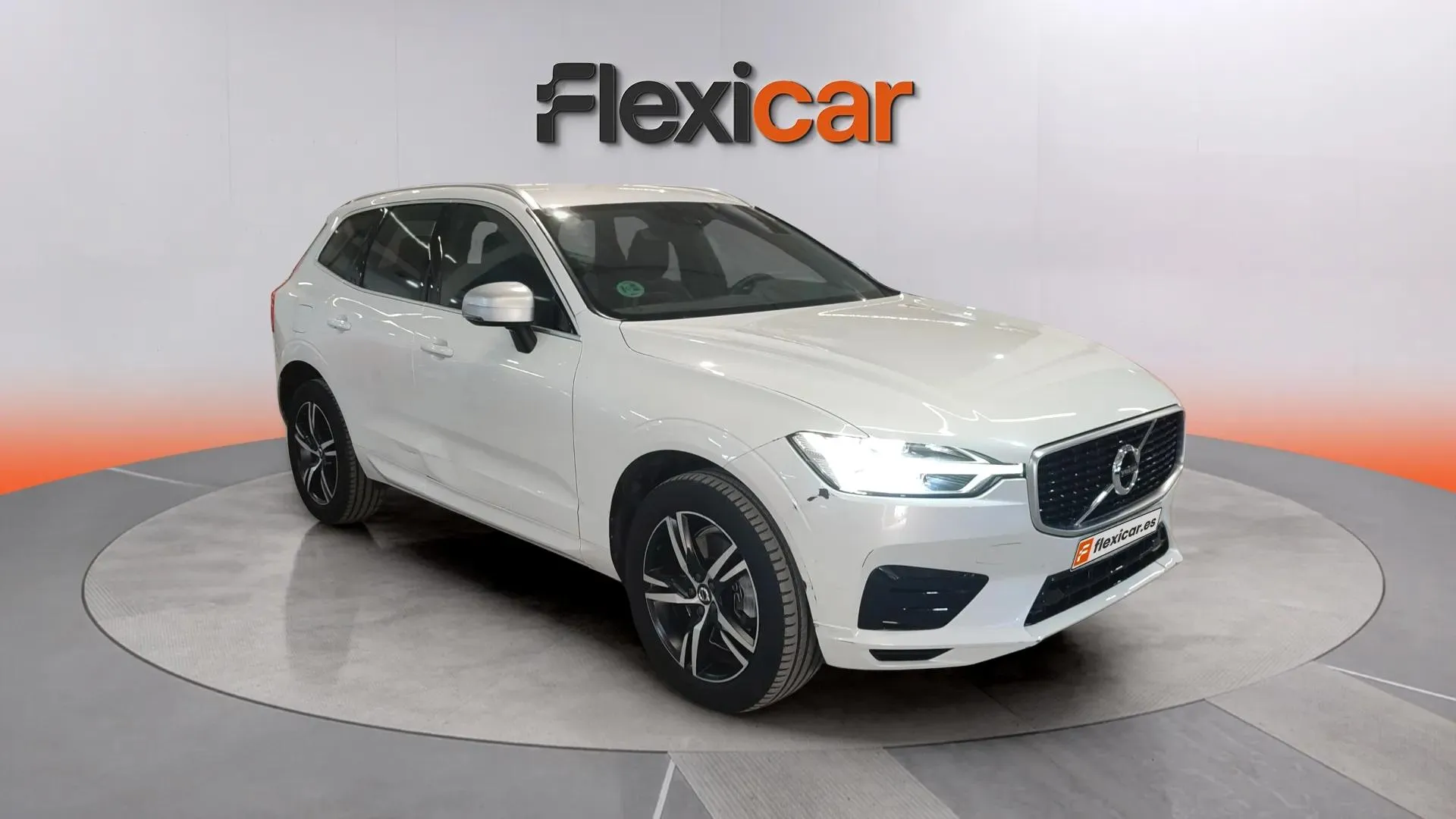 Volvo XC60 2.0 T4 R-Design
