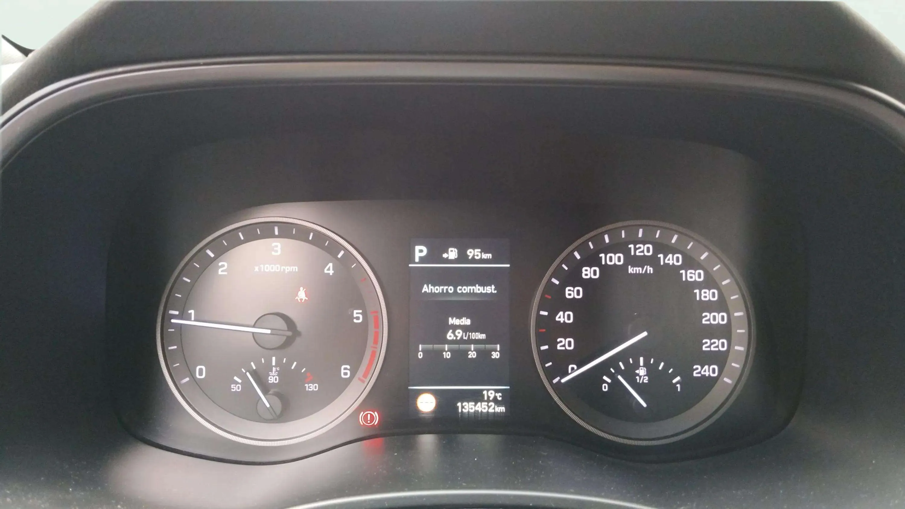 Hyundai Tucson 1.6 CRDi 48V N-Line DT 4x2 - foto 14