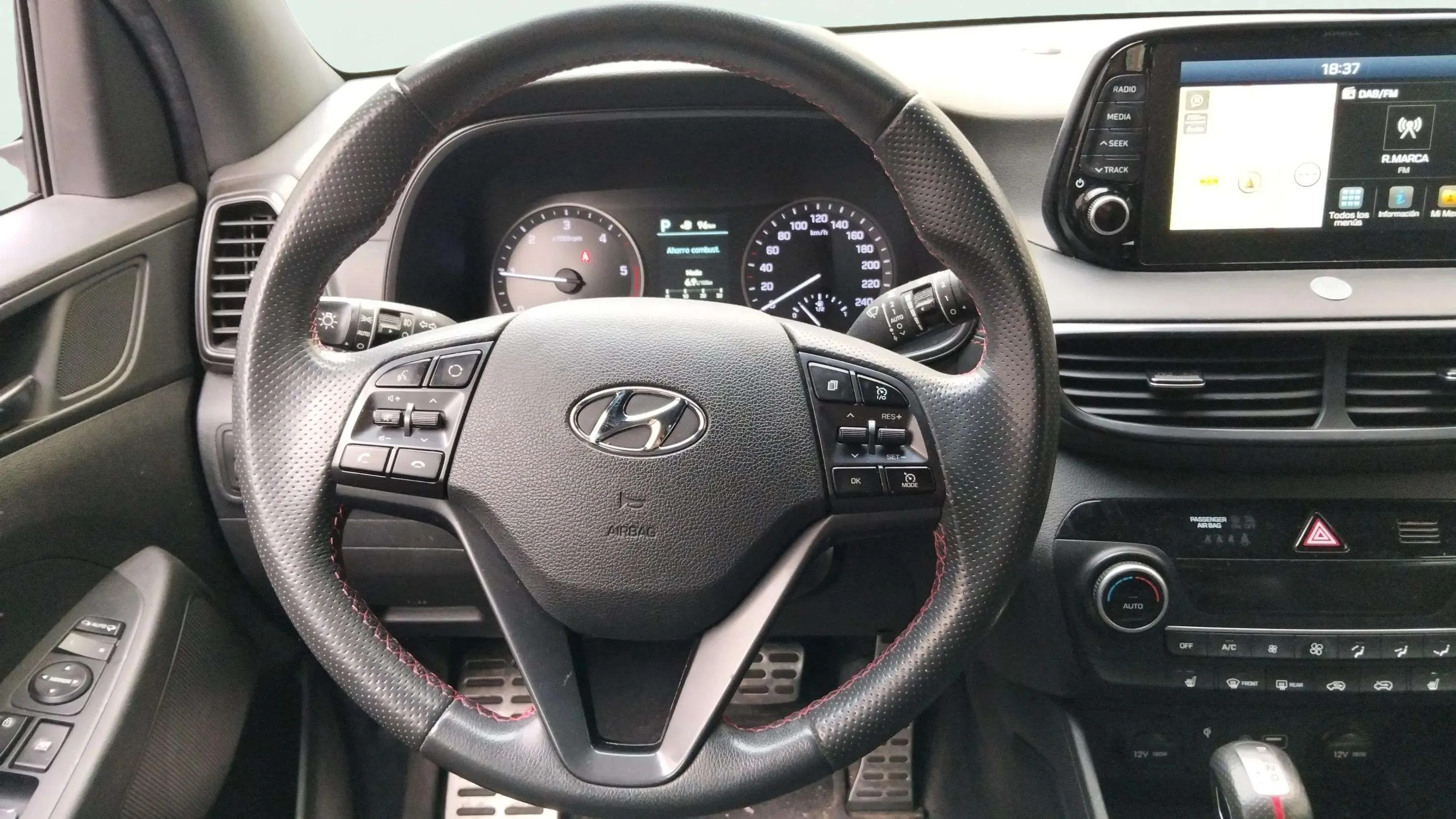 Hyundai Tucson 1.6 CRDi 48V N-Line DT 4x2 - foto 12