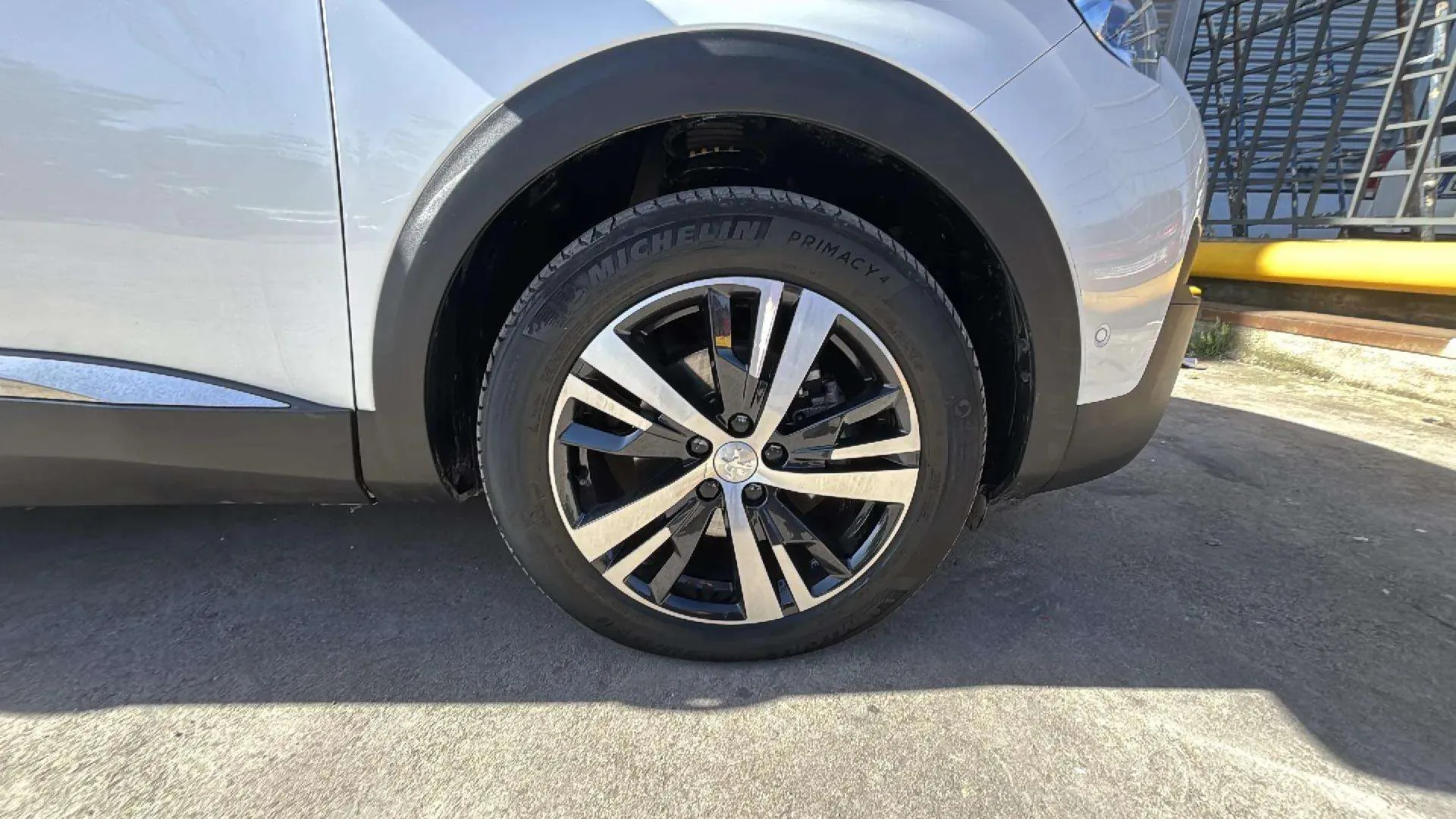 Peugeot 3008 1.5 BlueHDi GT EAT8 - foto 9