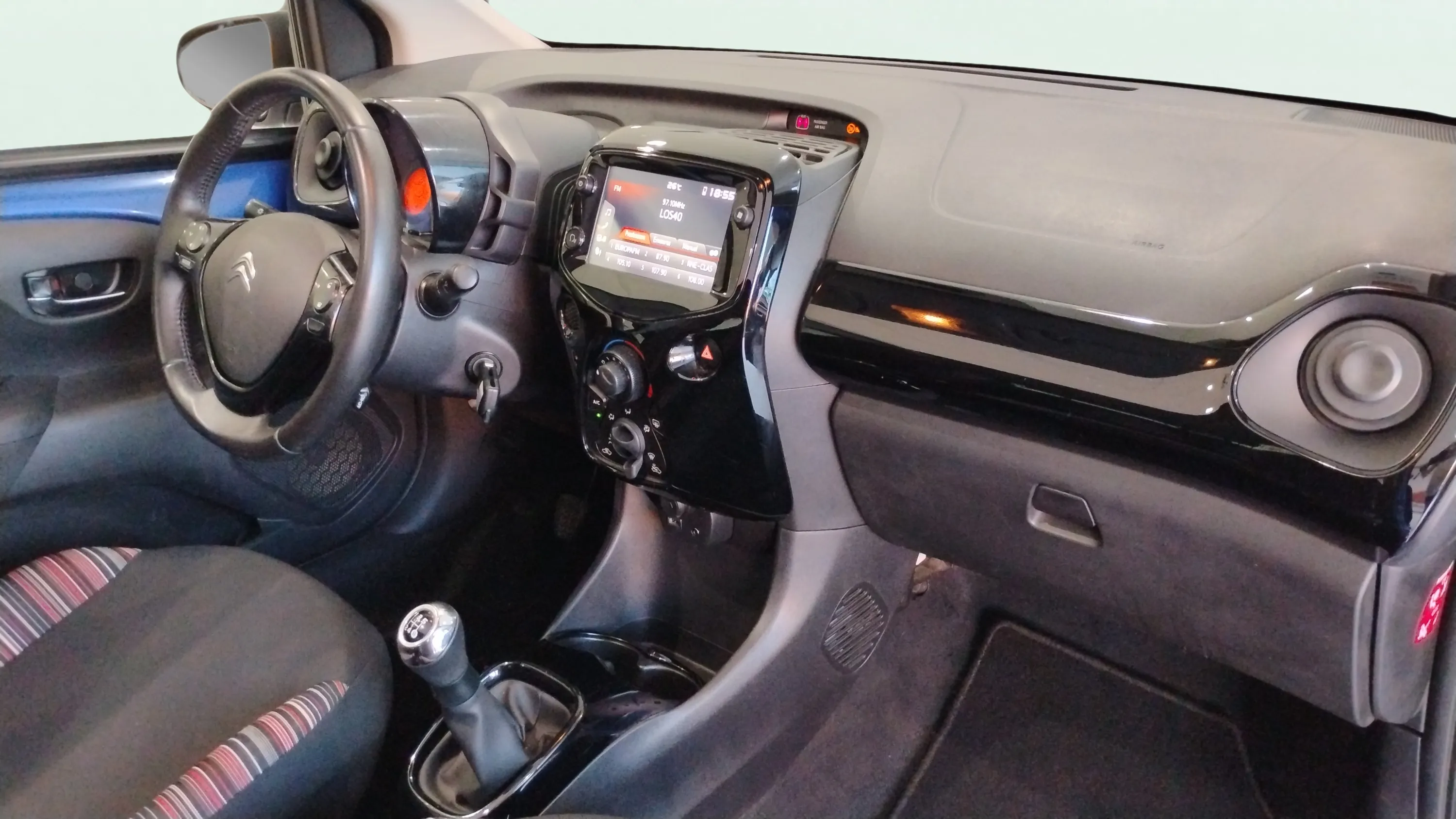 Citroën C1 Airscape VTi Shine - foto 8