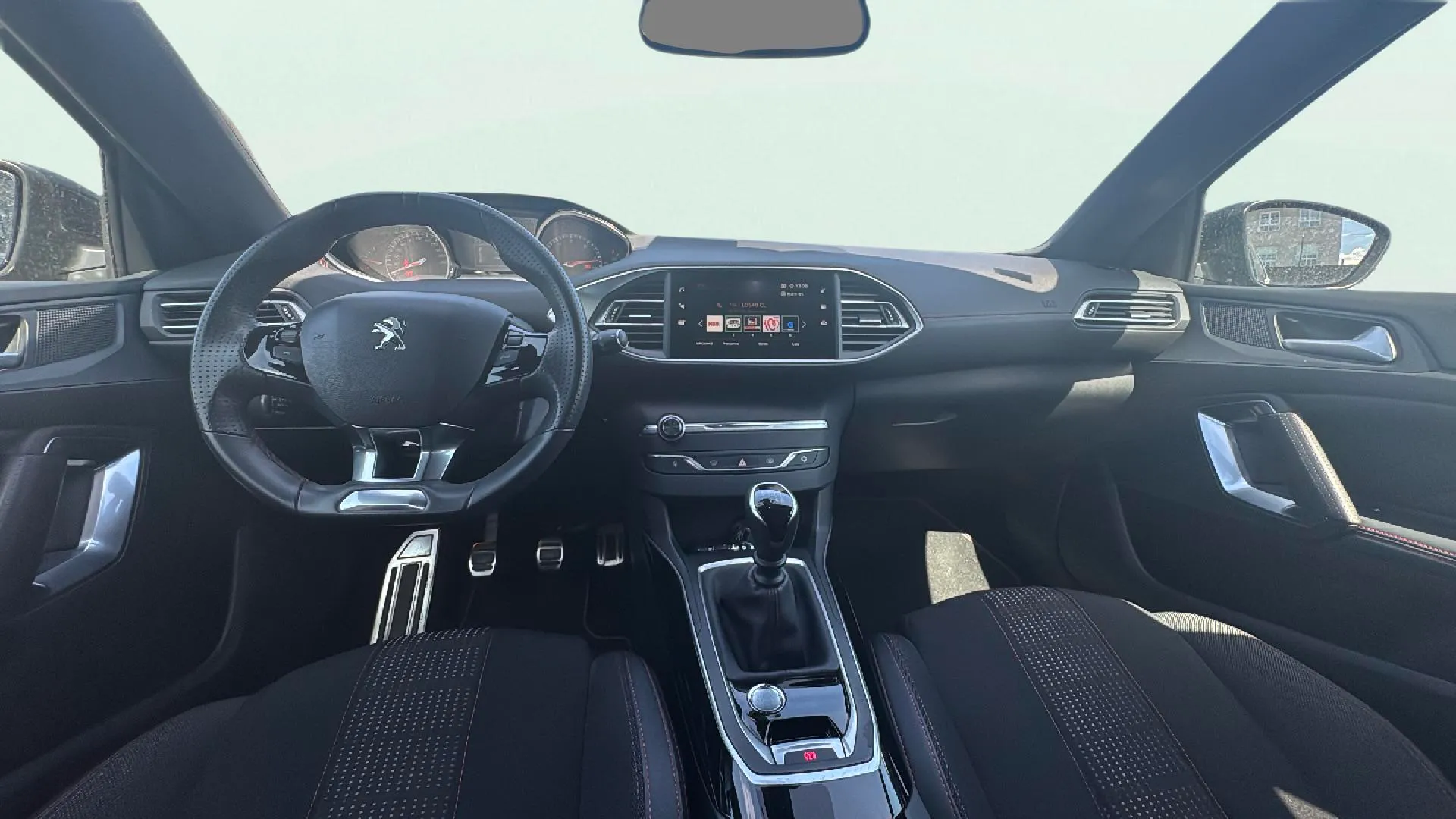Peugeot 308 GT Line 1.5 BlueHDi - foto 10