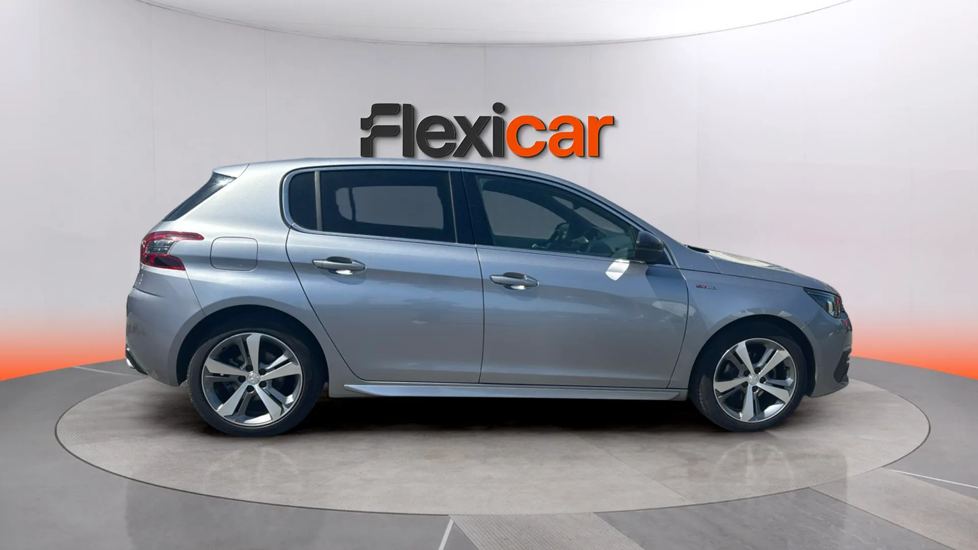 Peugeot 308 GT Line 1.5 BlueHDi - foto 5