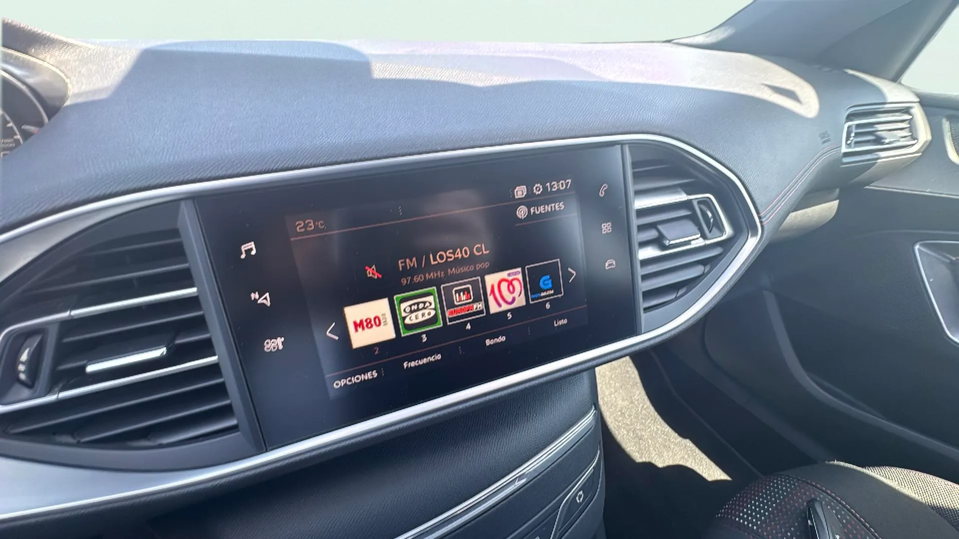 Peugeot 308 GT Line 1.5 BlueHDi - foto 18