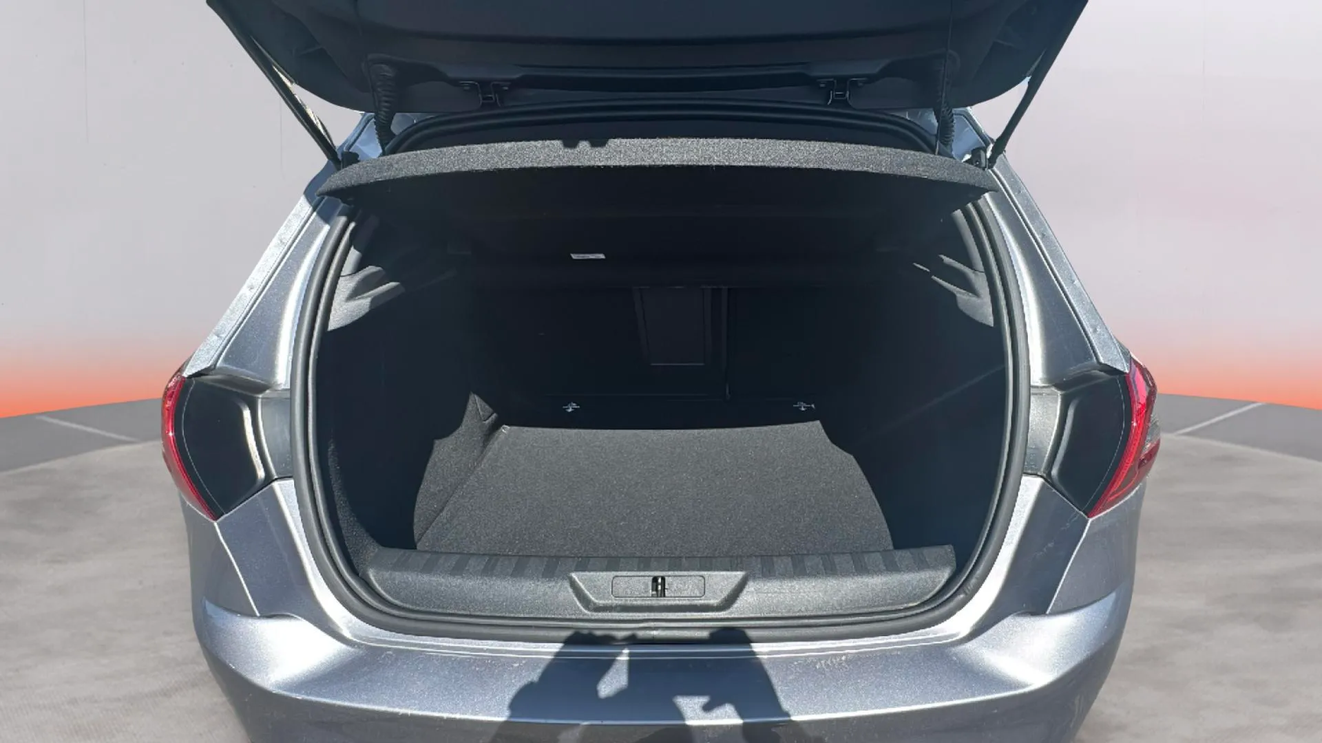 Peugeot 308 GT Line 1.5 BlueHDi - foto 9