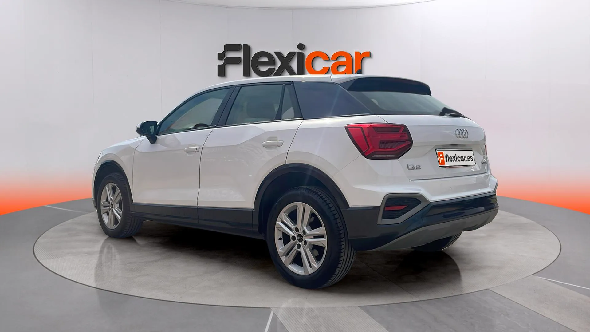 Audi Q2 Advanced 30 TFSI - foto 5
