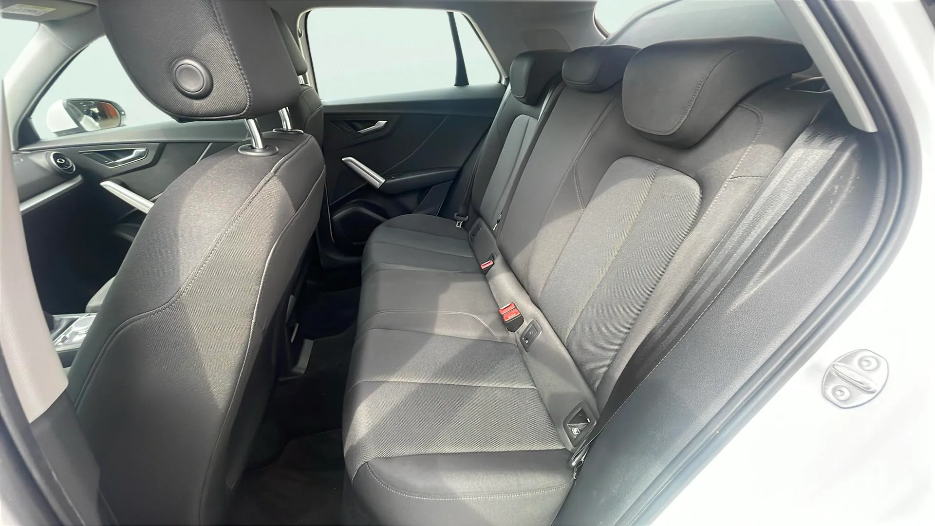Audi Q2 Advanced 30 TFSI - foto 15