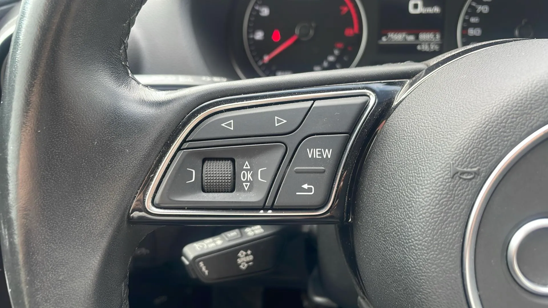 Audi Q2 Advanced 30 TFSI - foto 33