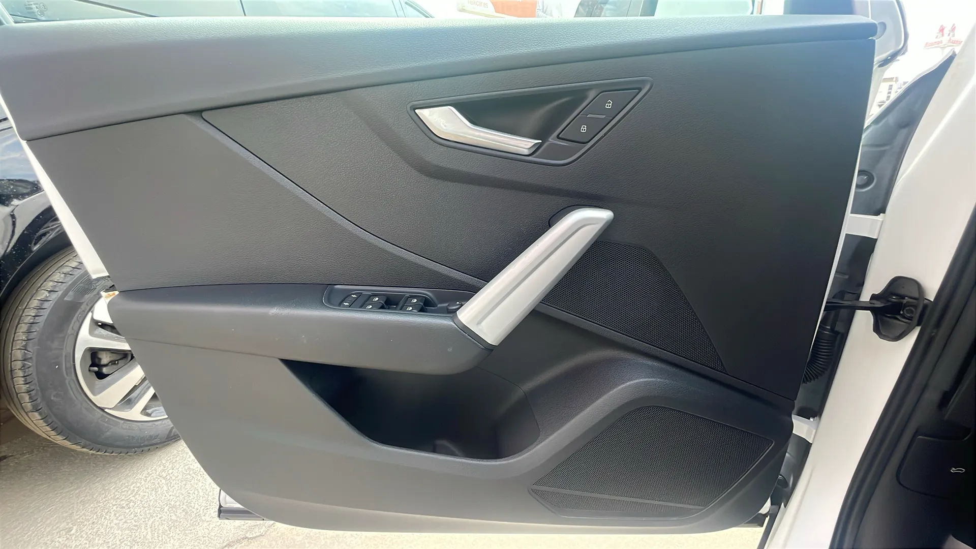 Audi Q2 Advanced 30 TFSI - foto 19