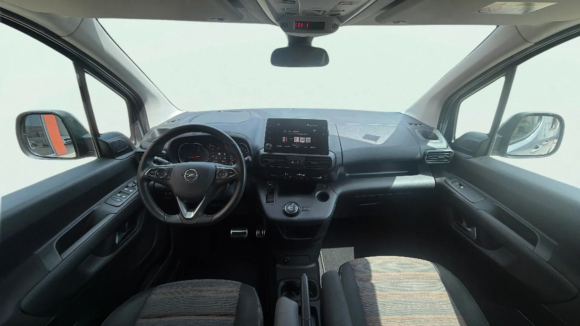 Opel Combo 1.5 TD Selective XL Aut - foto 12