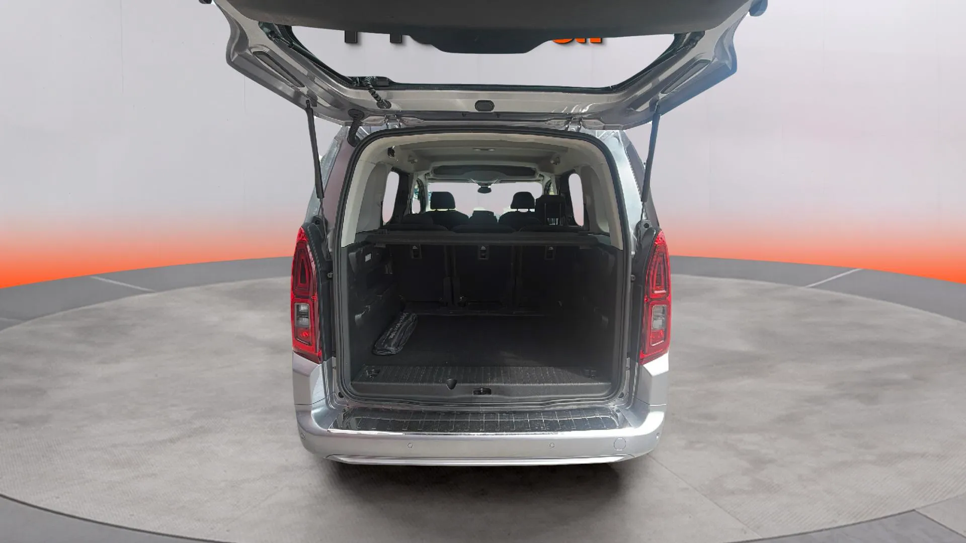 Opel Combo 1.5 TD Selective XL Aut - foto 16