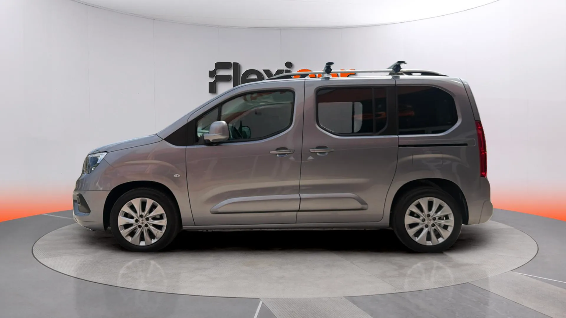 Opel Combo 1.5 TD Selective XL Aut - foto 4