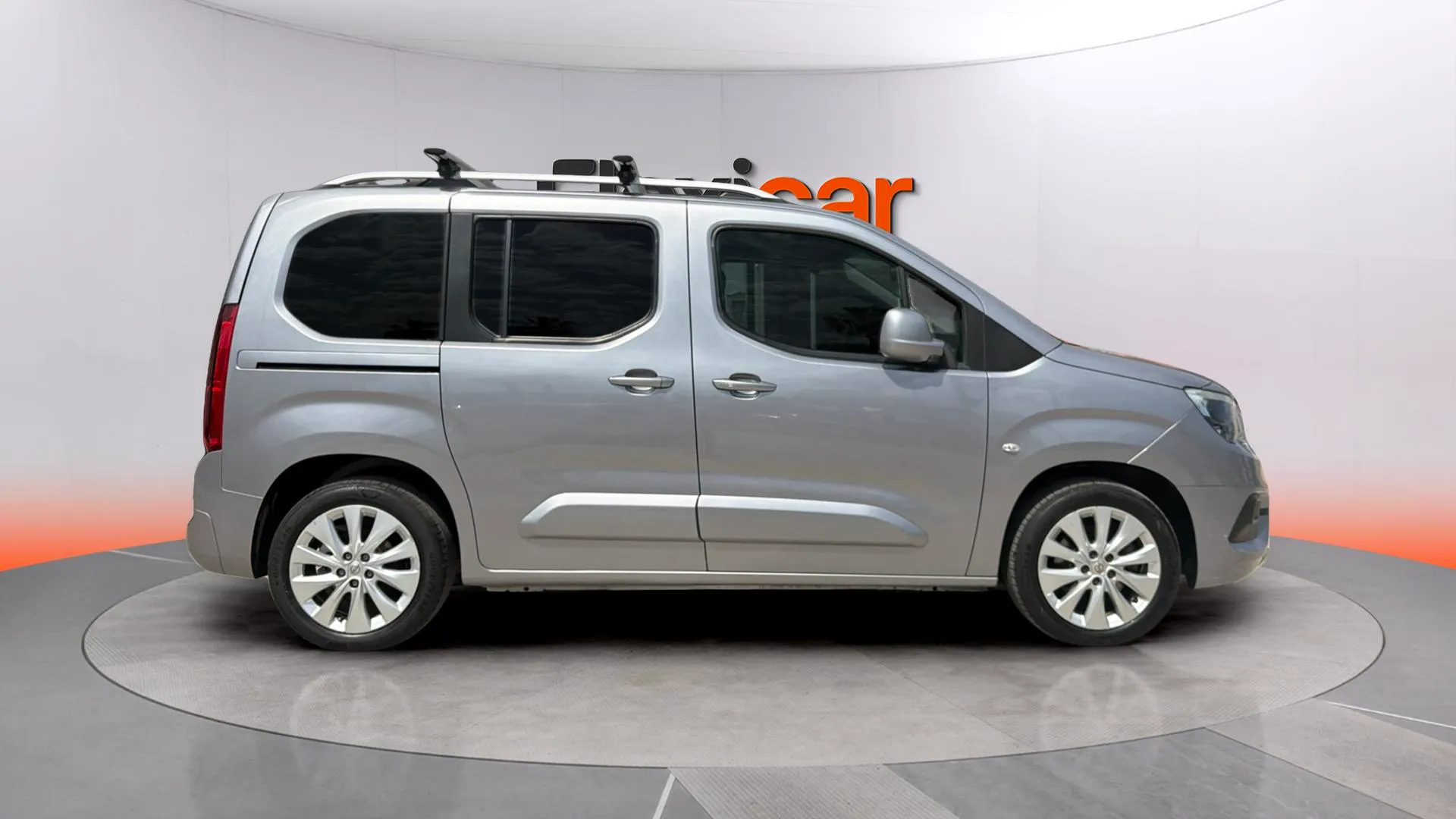 Opel Combo 1.5 TD Selective XL Aut - foto 2