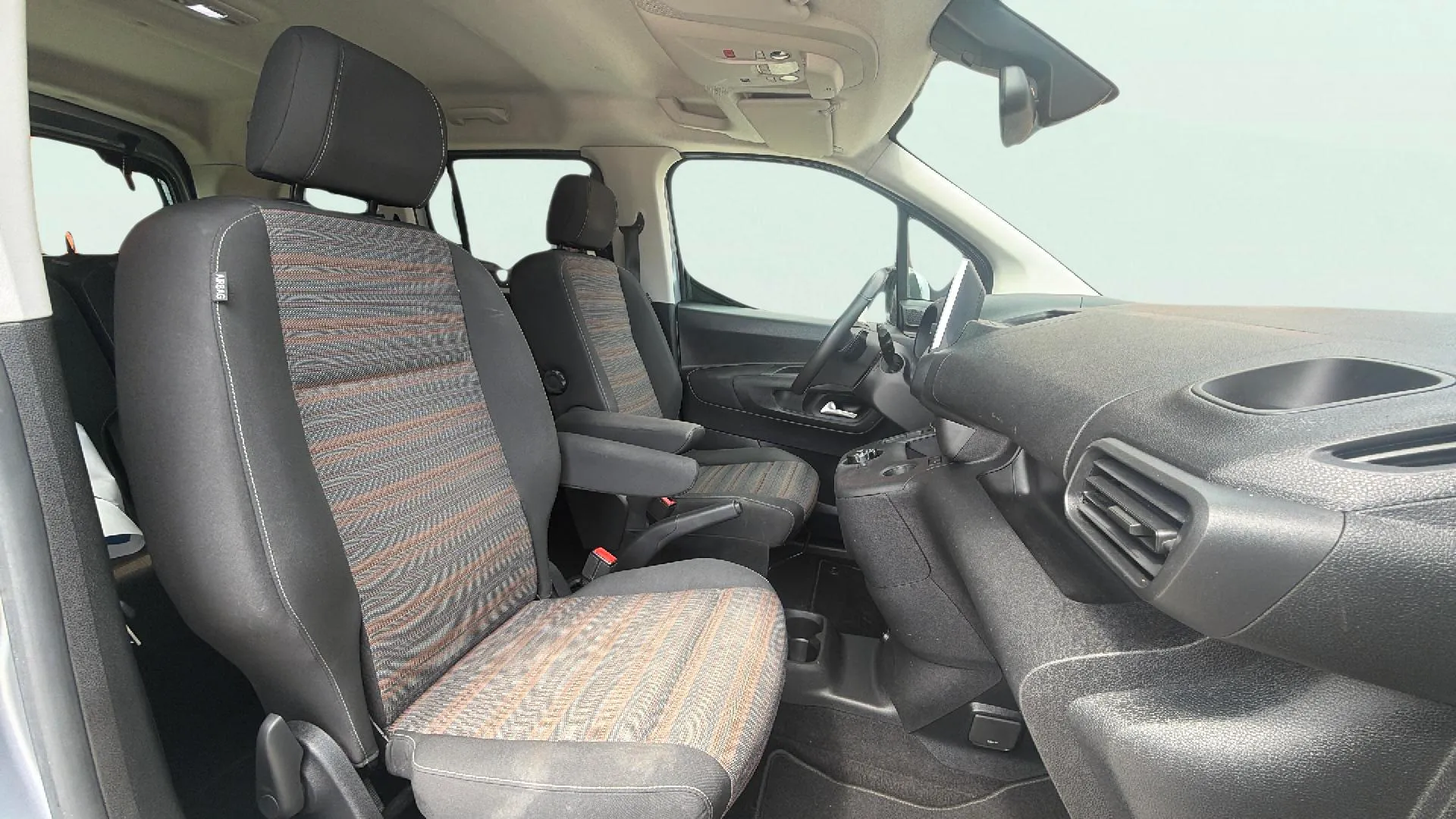 Opel Combo 1.5 TD Selective XL Aut - foto 14