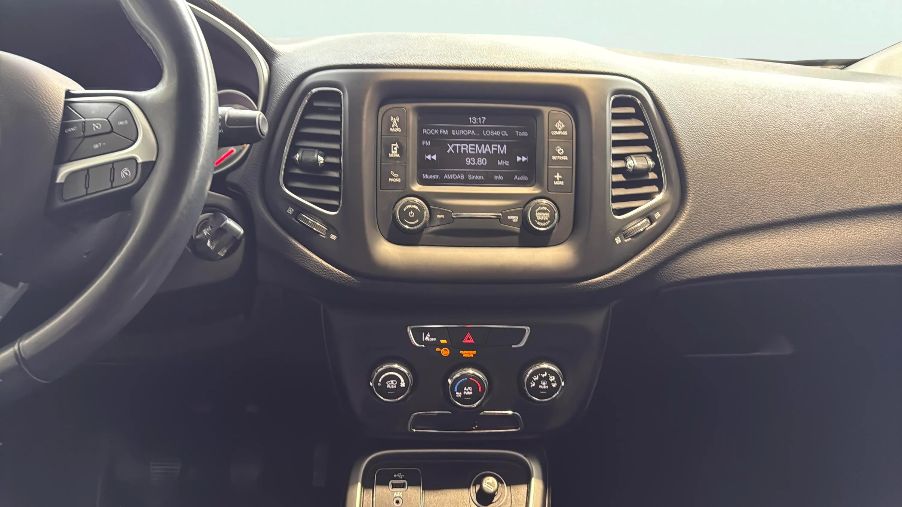 Jeep Compass 1.4 Mair Sport 4x2 - foto 11