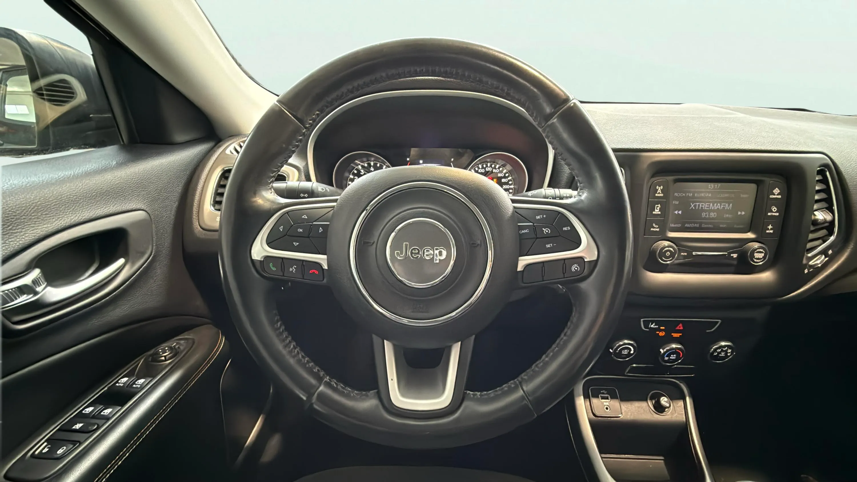 Jeep Compass 1.4 Mair Sport 4x2 - foto 15