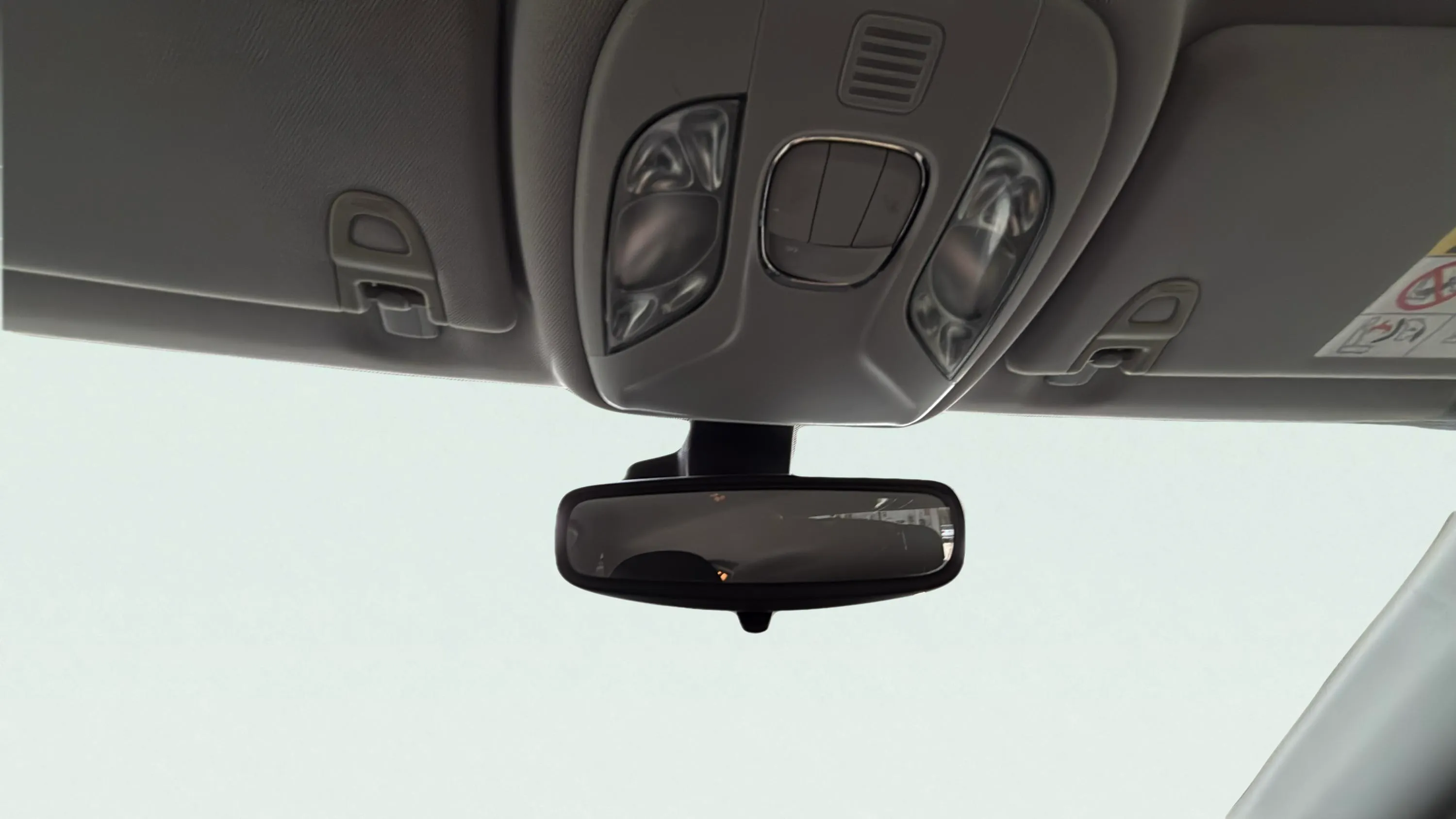Jeep Compass 1.4 Mair Sport 4x2 - foto 24