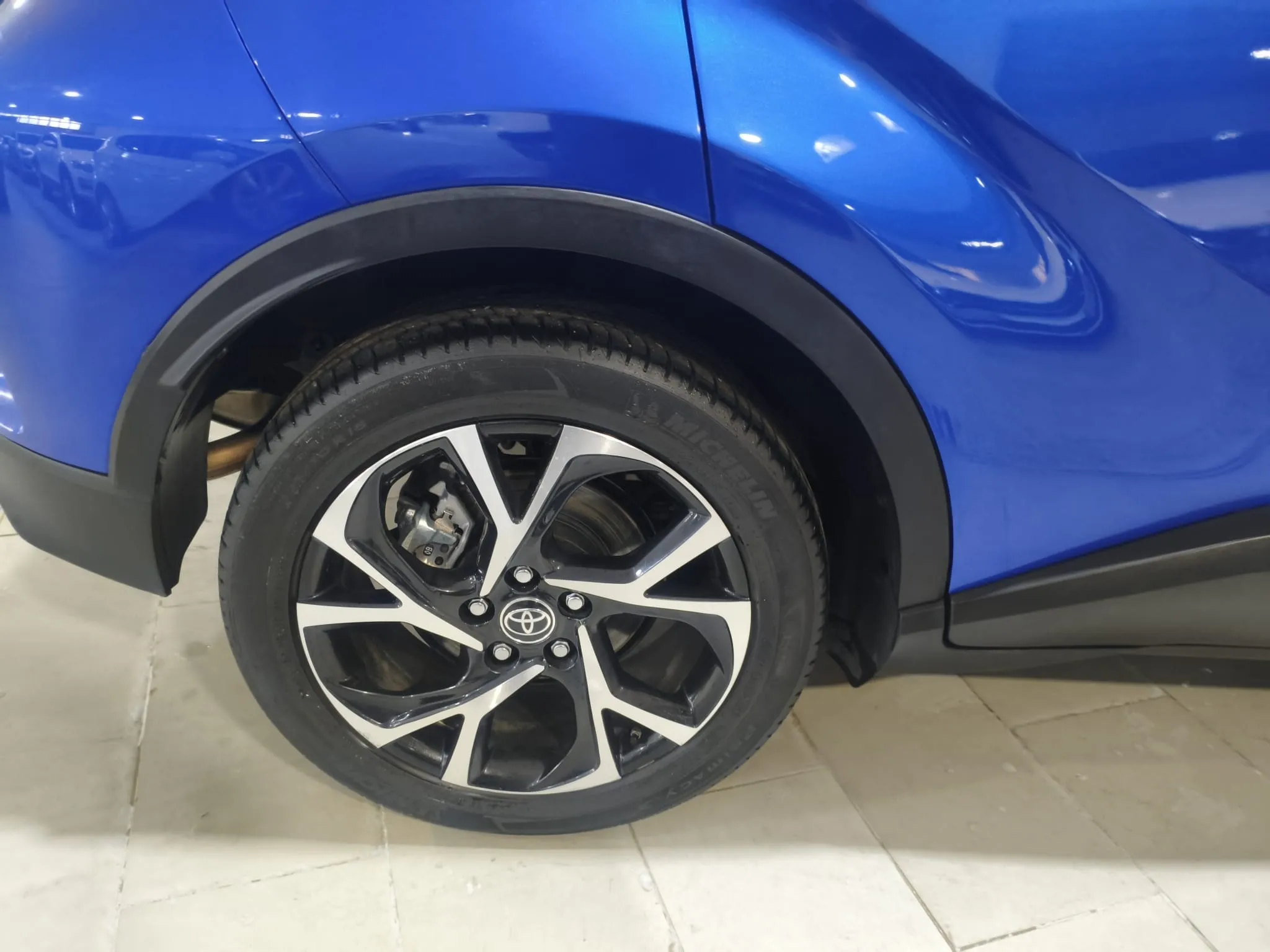 Toyota C-HR 1.8 125H Advance - foto 17