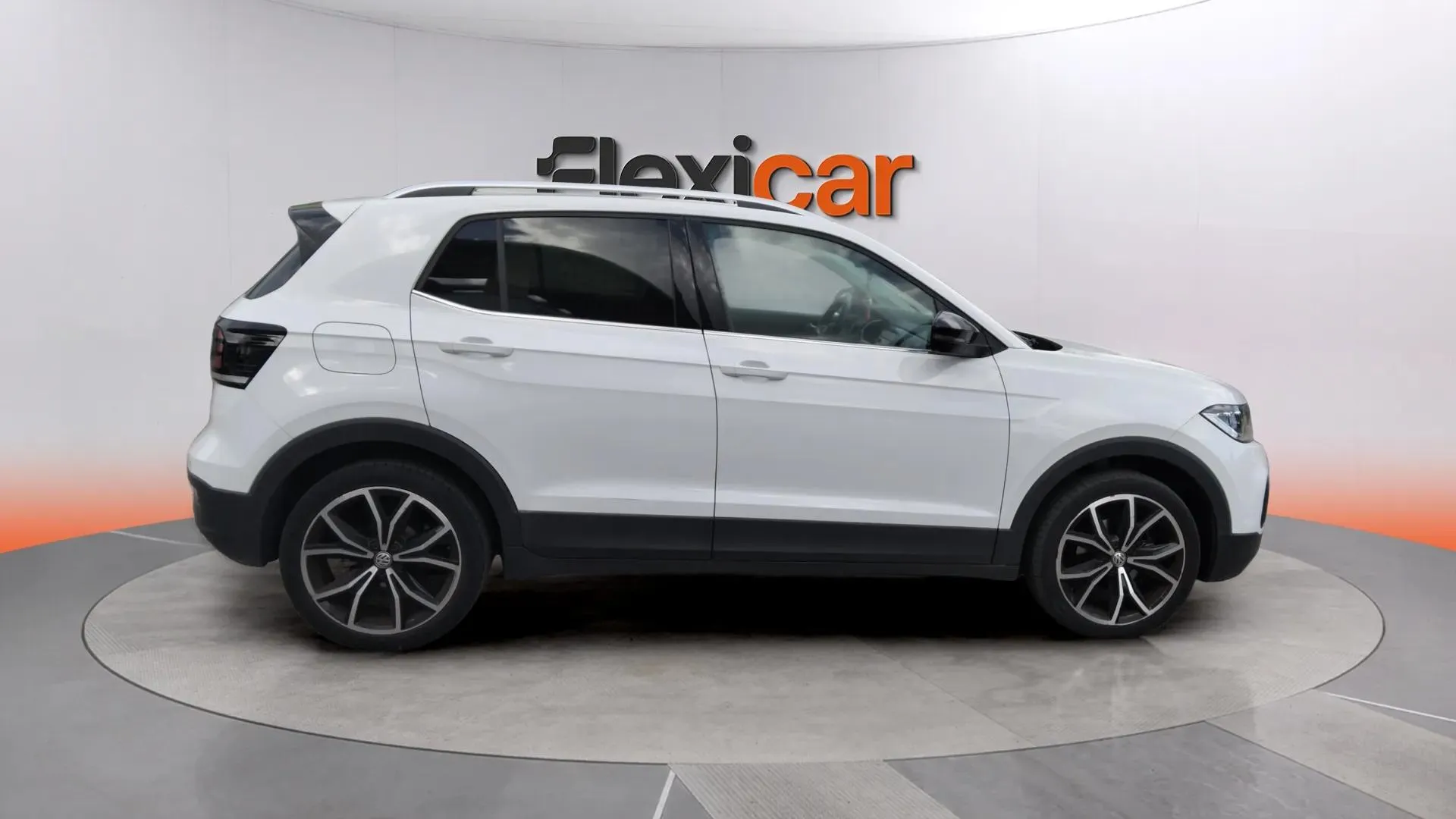 Volkswagen T-Cross Sport 1.0 TSI DSG - foto 3