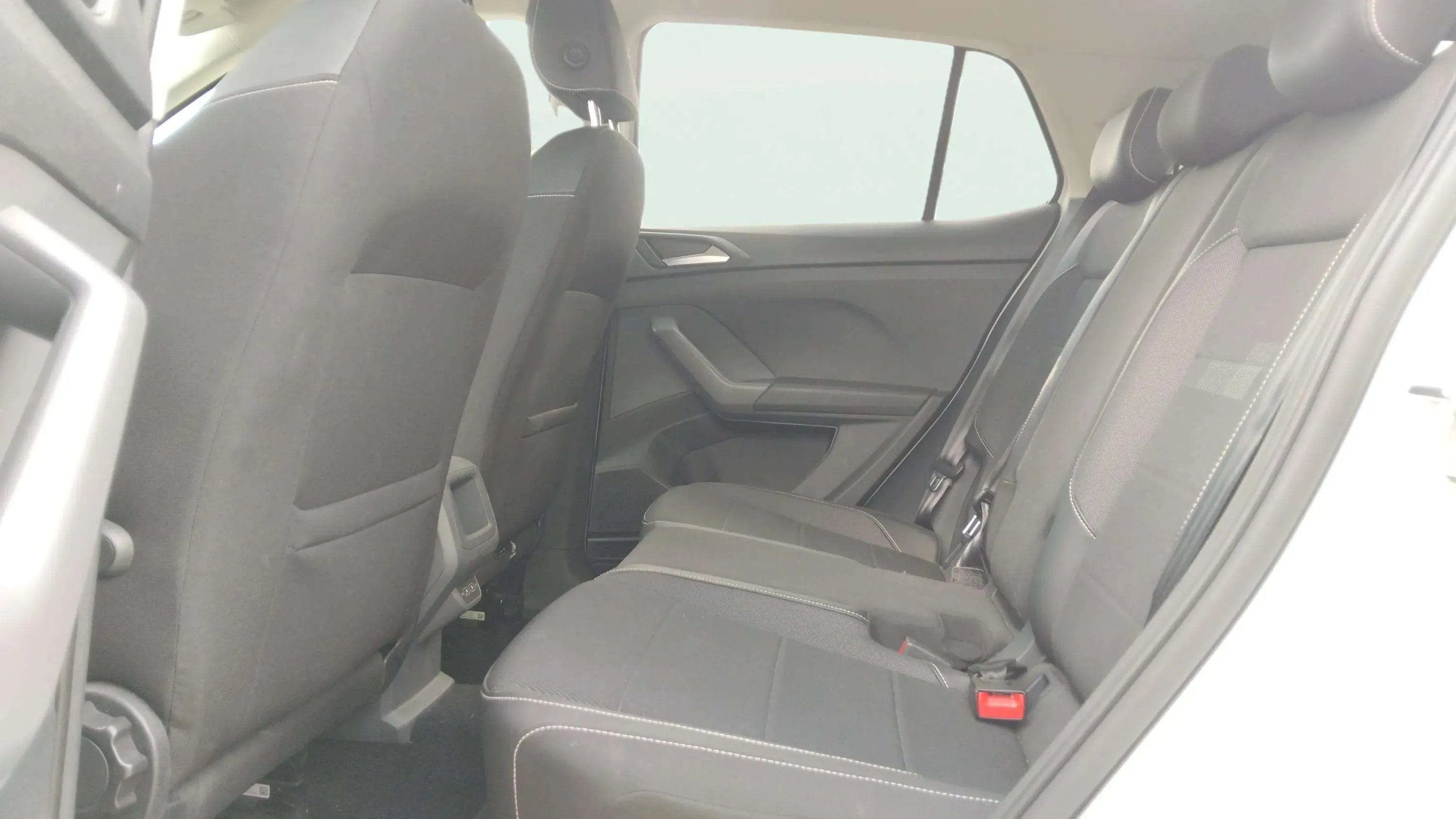 Volkswagen T-Cross Sport 1.0 TSI DSG - foto 11