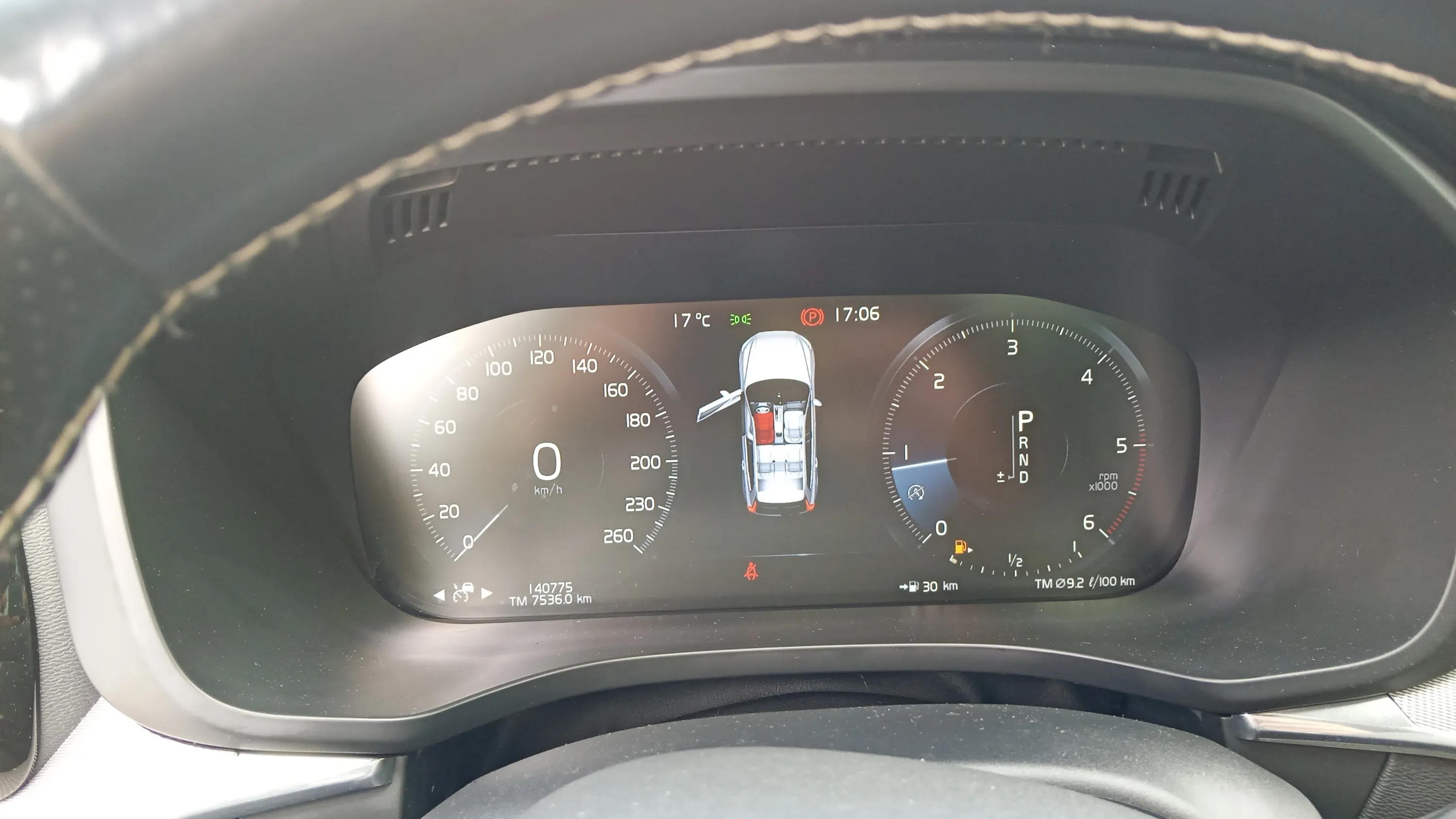 Volvo XC60 2.0 D4 AWD Momentum - foto 12