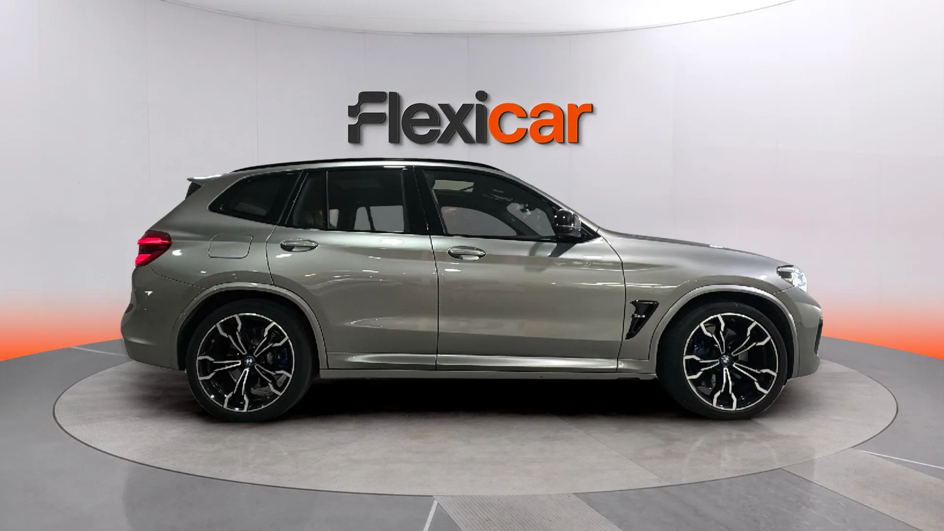 BMW X3 M Competition - foto 8
