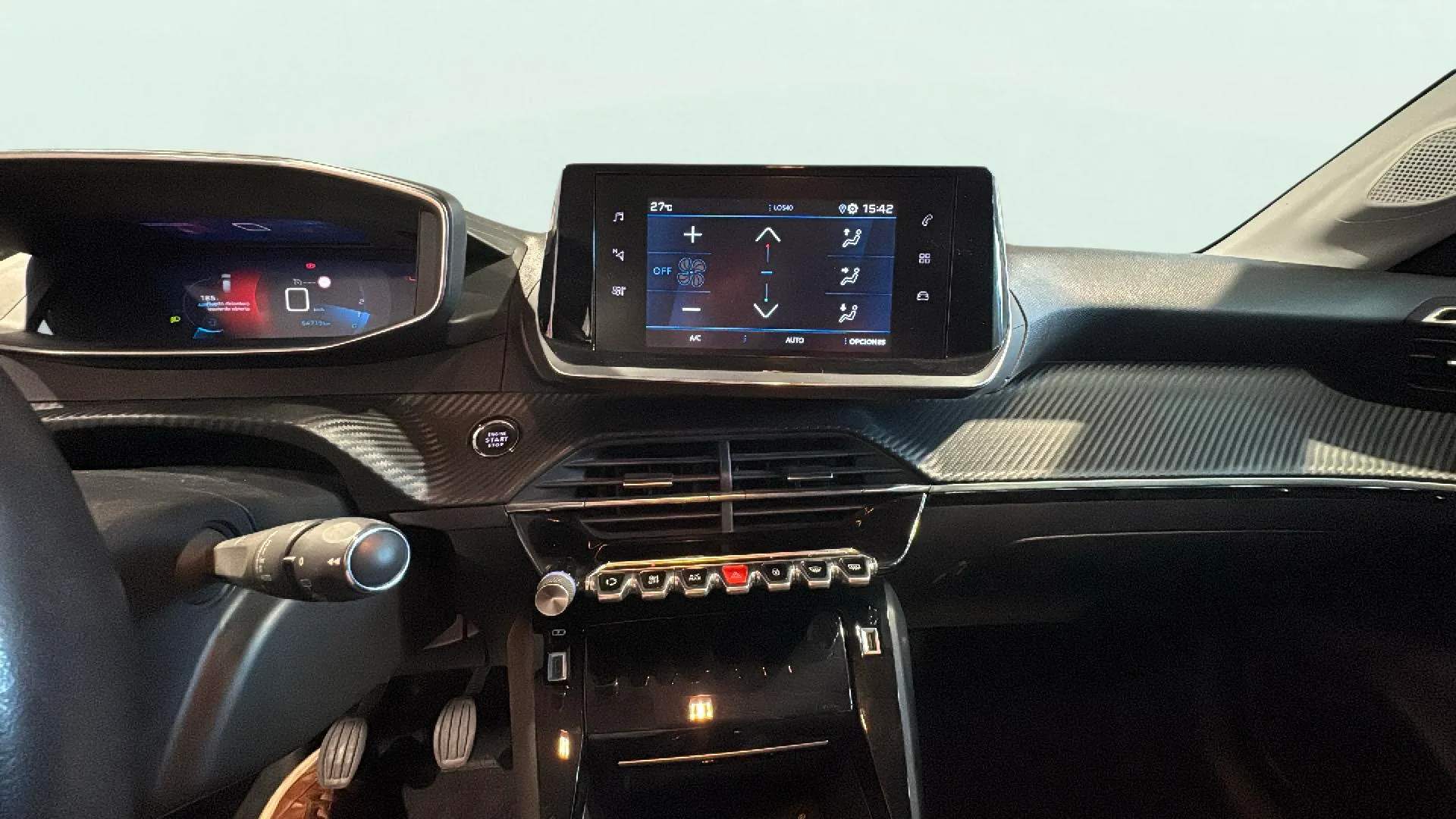 Peugeot 208 Signature 1.2L PureTech - foto 13