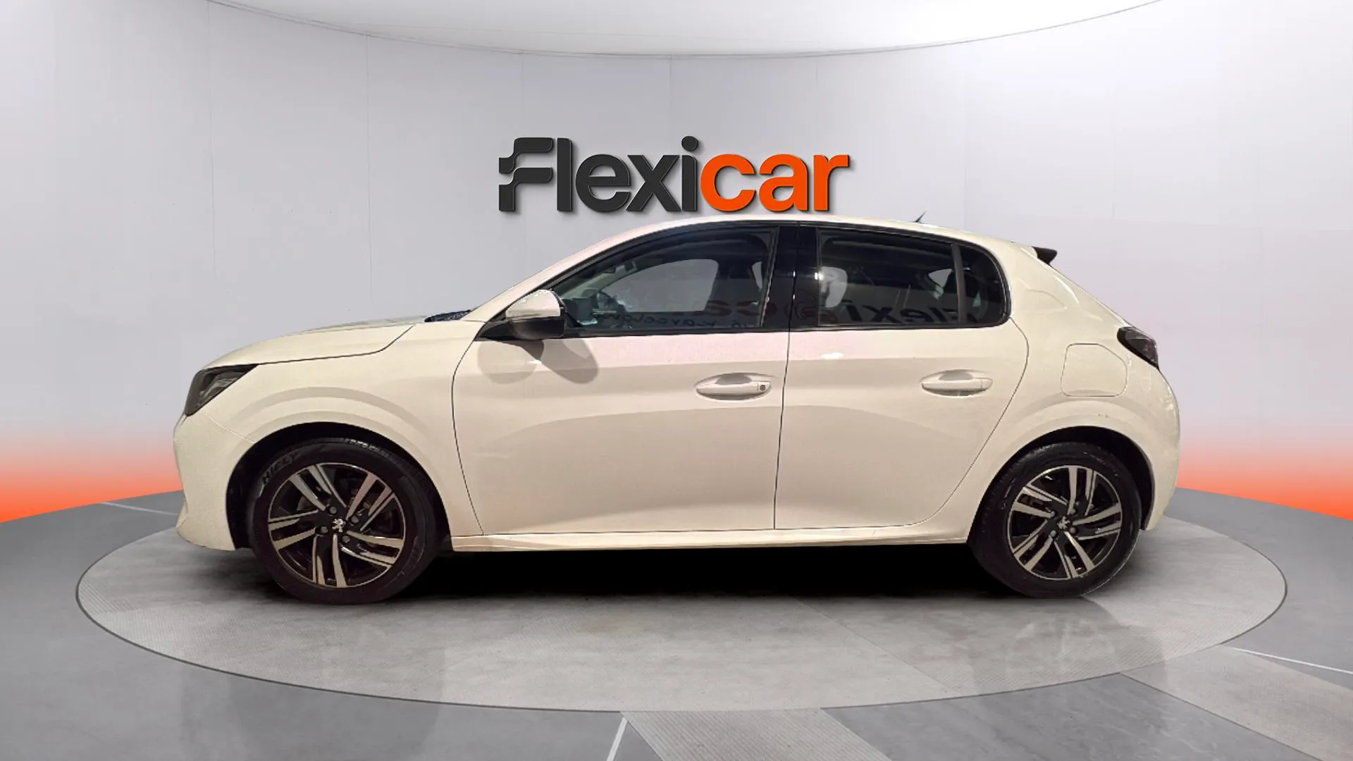 Peugeot 208 Signature 1.2L PureTech - foto 4