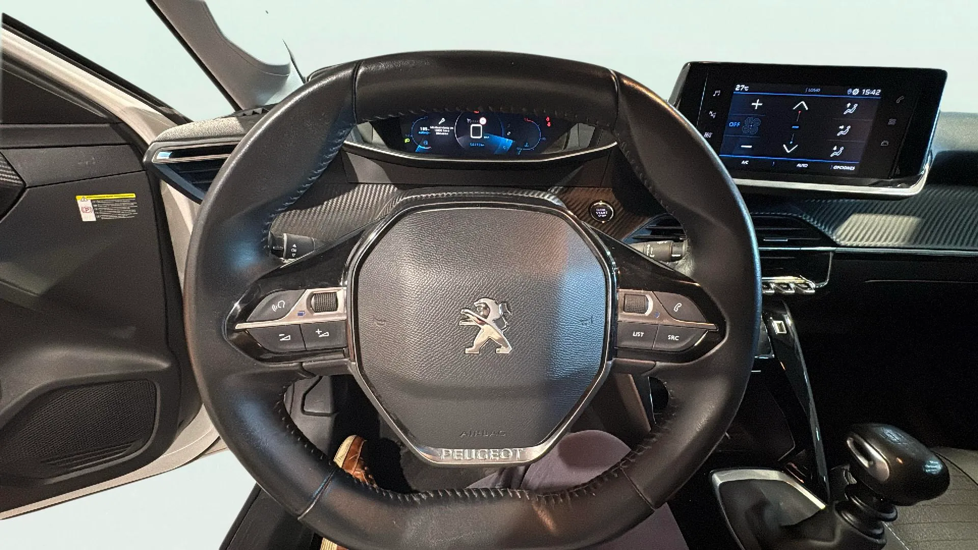 Peugeot 208 Signature 1.2L PureTech - foto 11