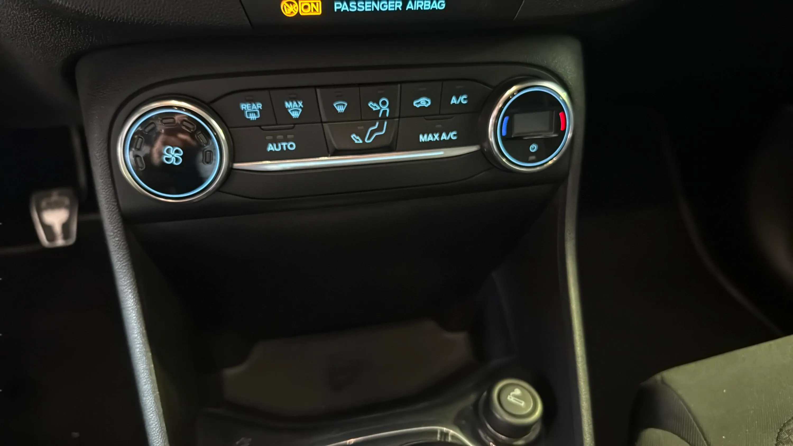 Ford Fiesta 1.0 EcoBoost ST-Line - foto 21