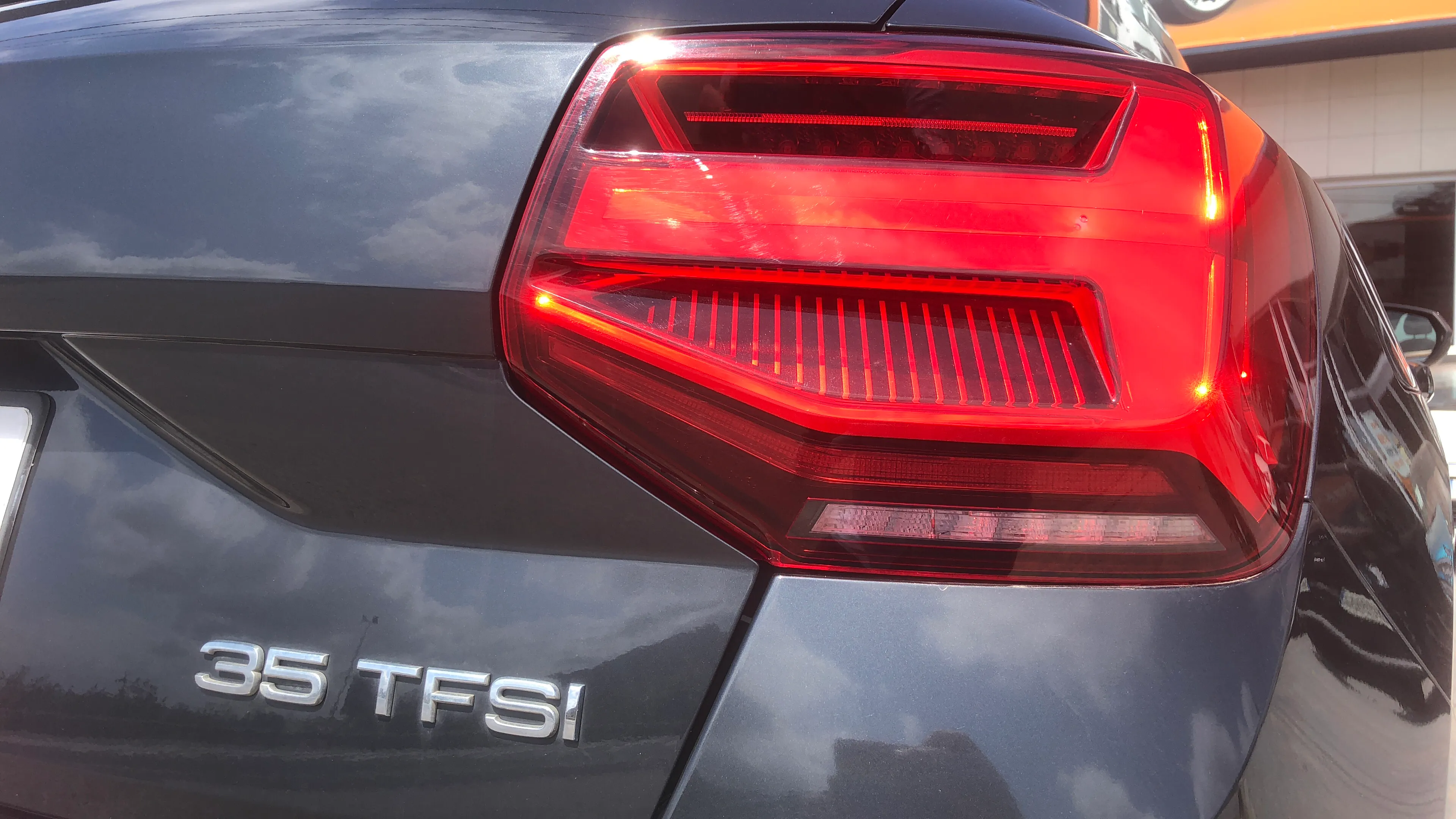 Audi Q2 Advanced 35 TFSI - foto 21