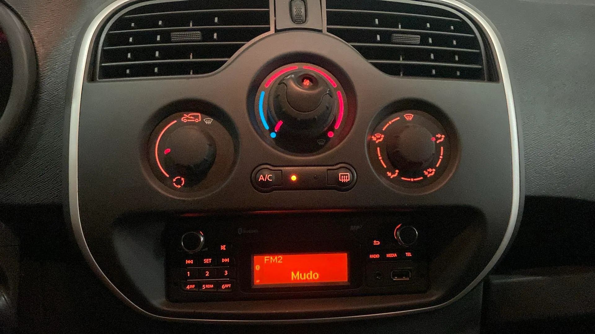 Renault Kangoo Furgón/2013/ /furgón Profesional dCi - foto 18