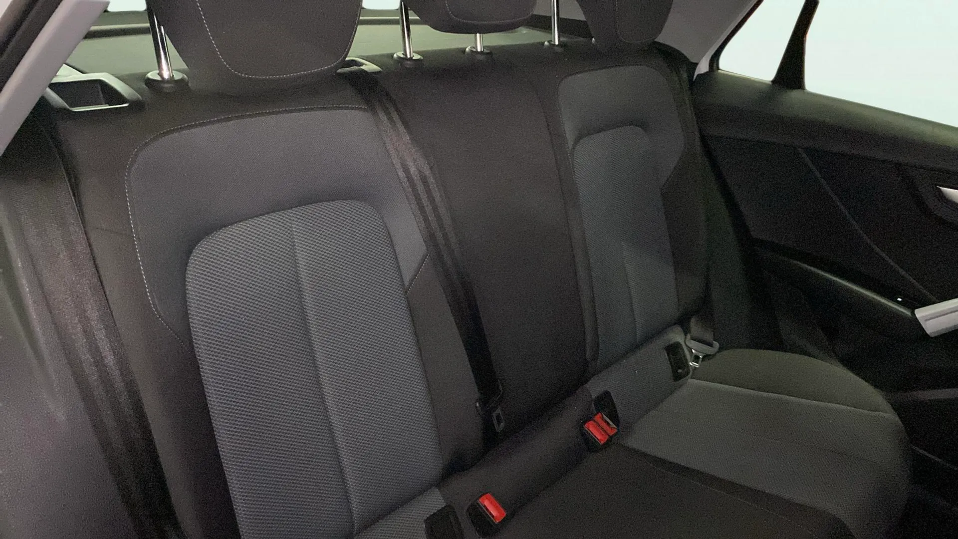 Audi Q2 Design 30 TFSI - foto 26