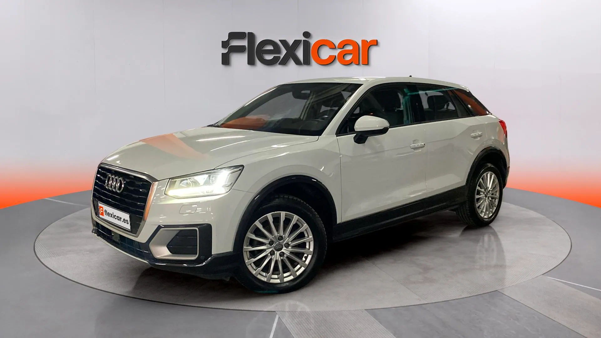 Audi Q2 Design 30 TFSI - foto 2