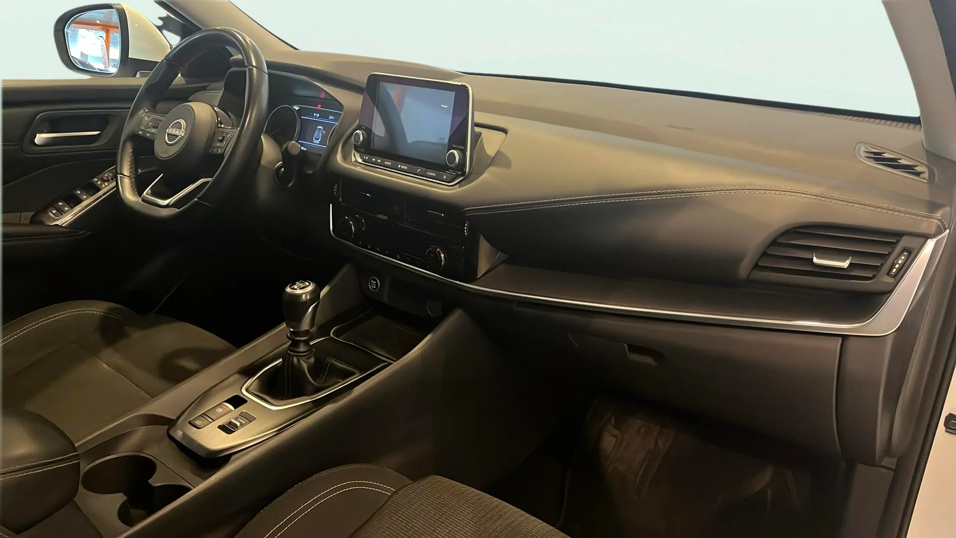 Nissan Qashqai DIG-T mHEV 4x2 Acenta - foto 17