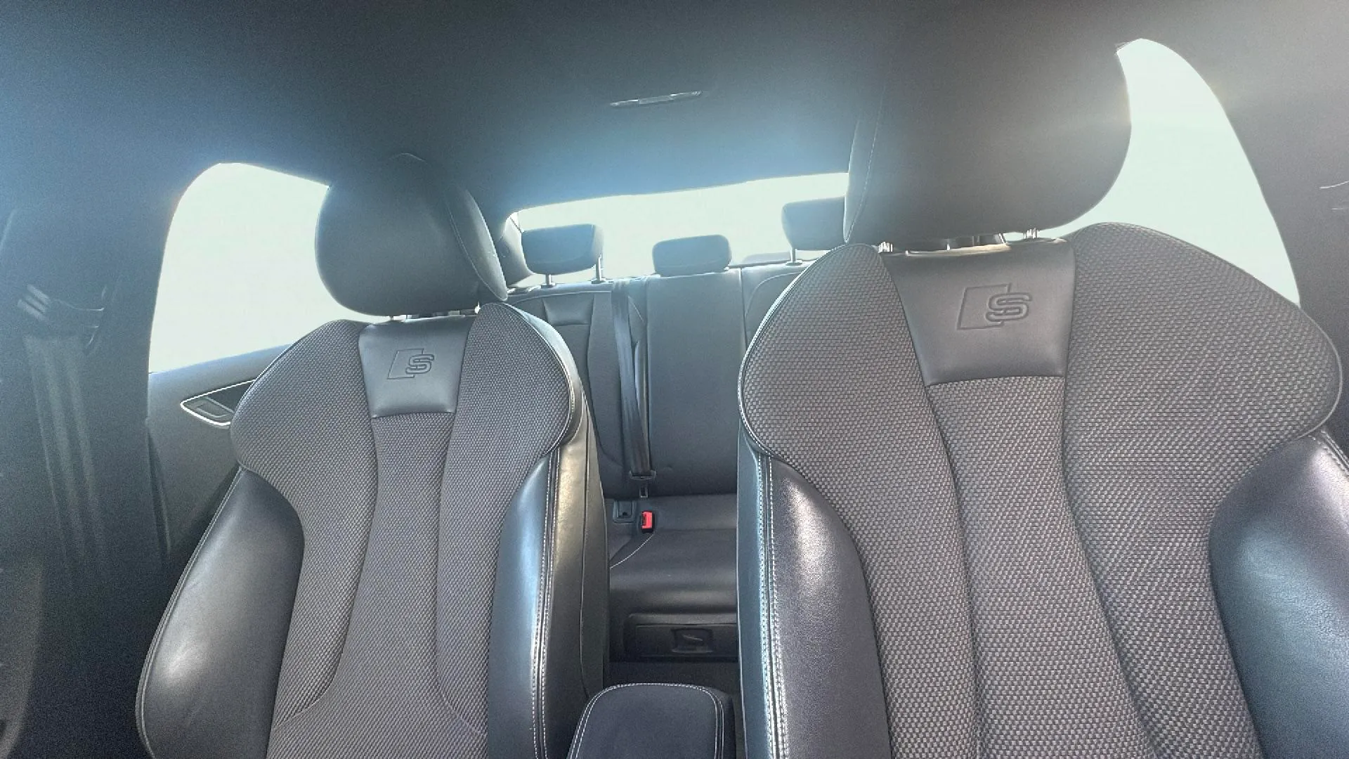 Audi A3 30 TFSI Sedan - foto 16