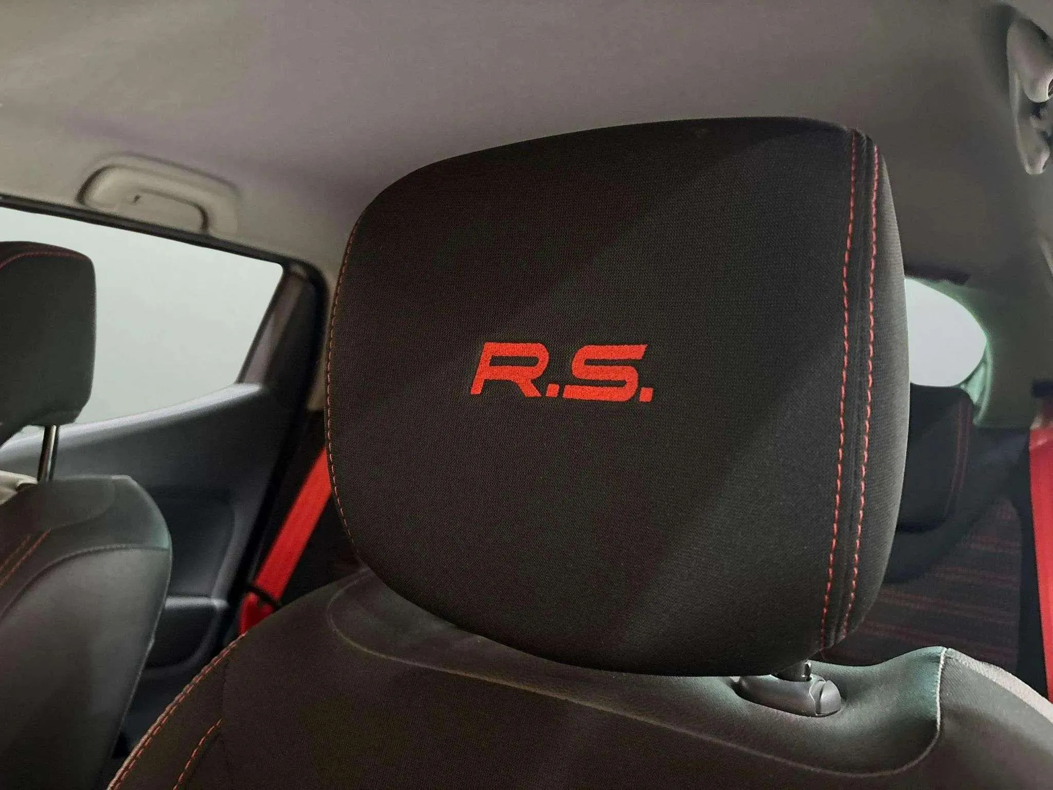 Renault Clio RS Trophy Energy EDC - foto 14