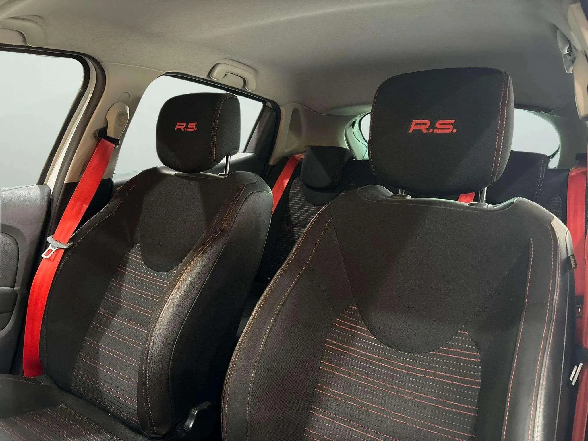 Renault Clio RS Trophy Energy EDC - foto 12